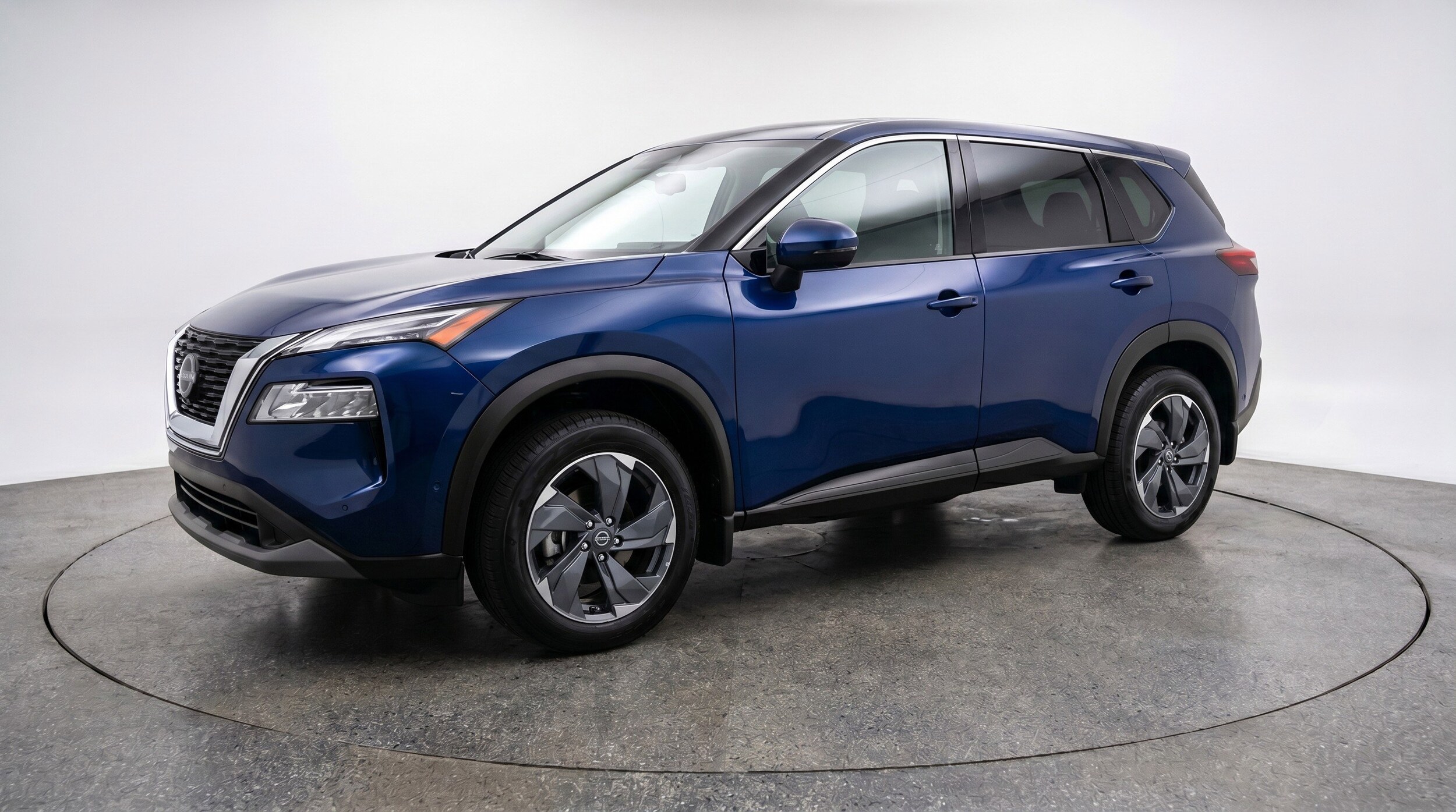 Thumbnail: 2025 Nissan Rogue - 3