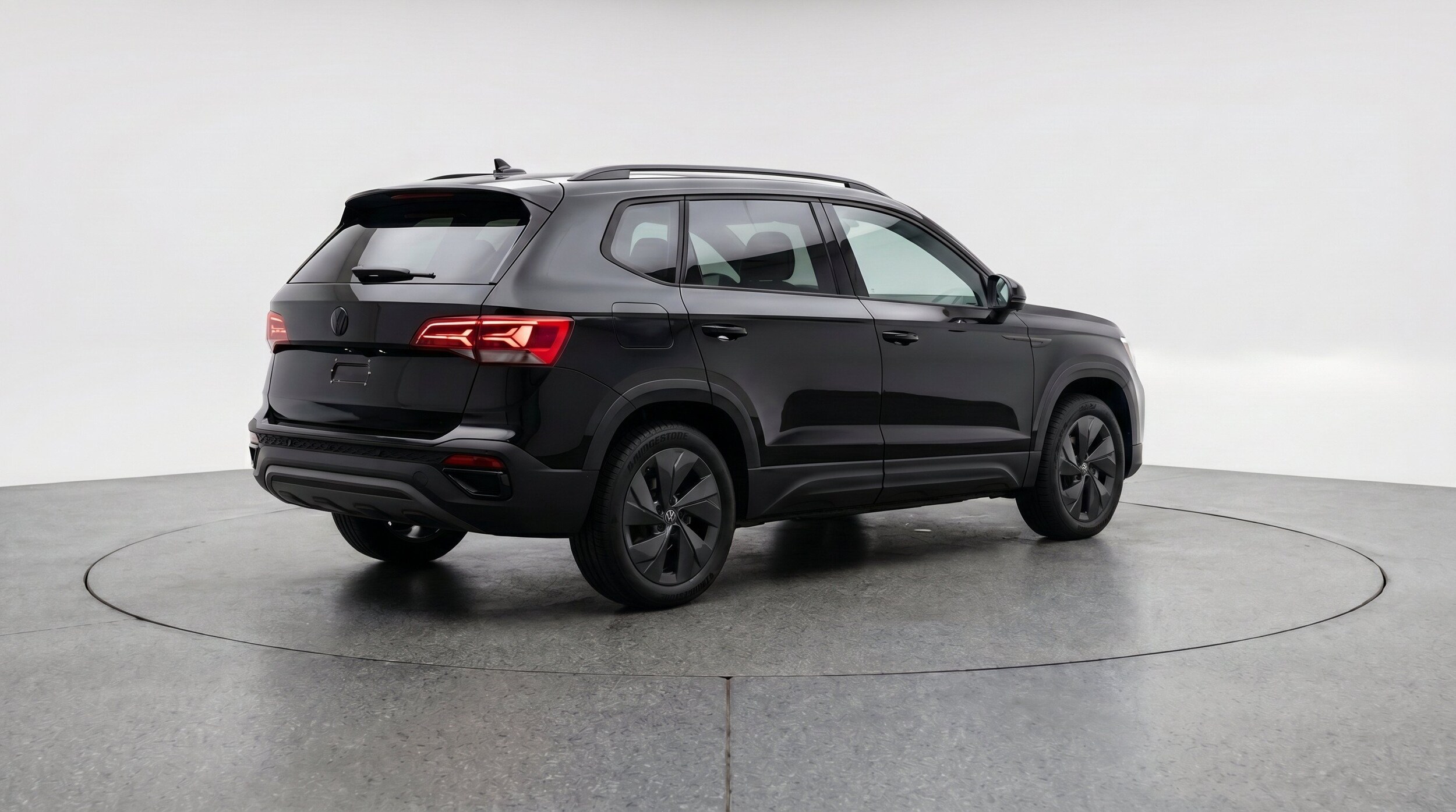 Thumbnail: 2026 Volkswagen Taos - 9