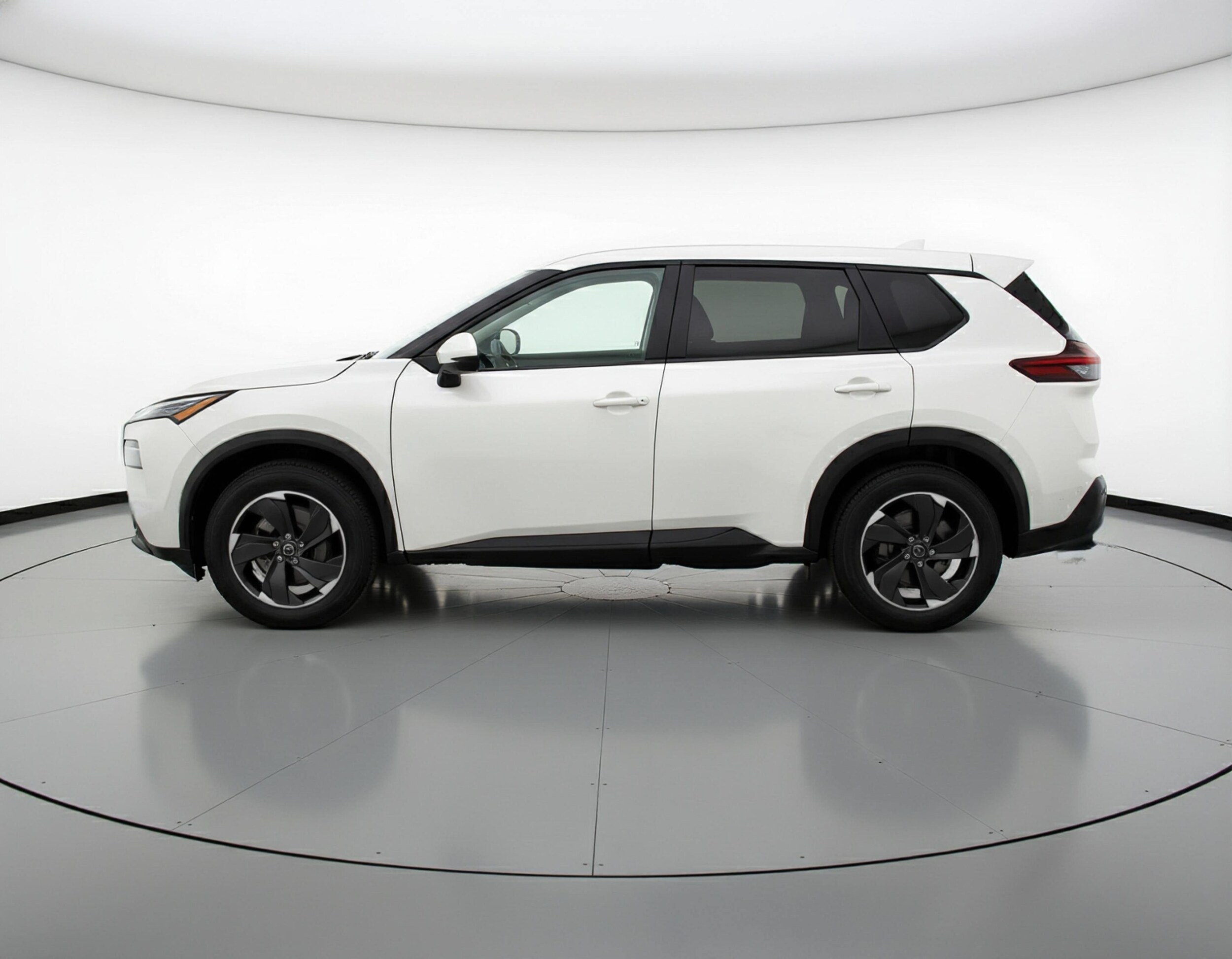 Thumbnail: 2025 Nissan Rogue - 5
