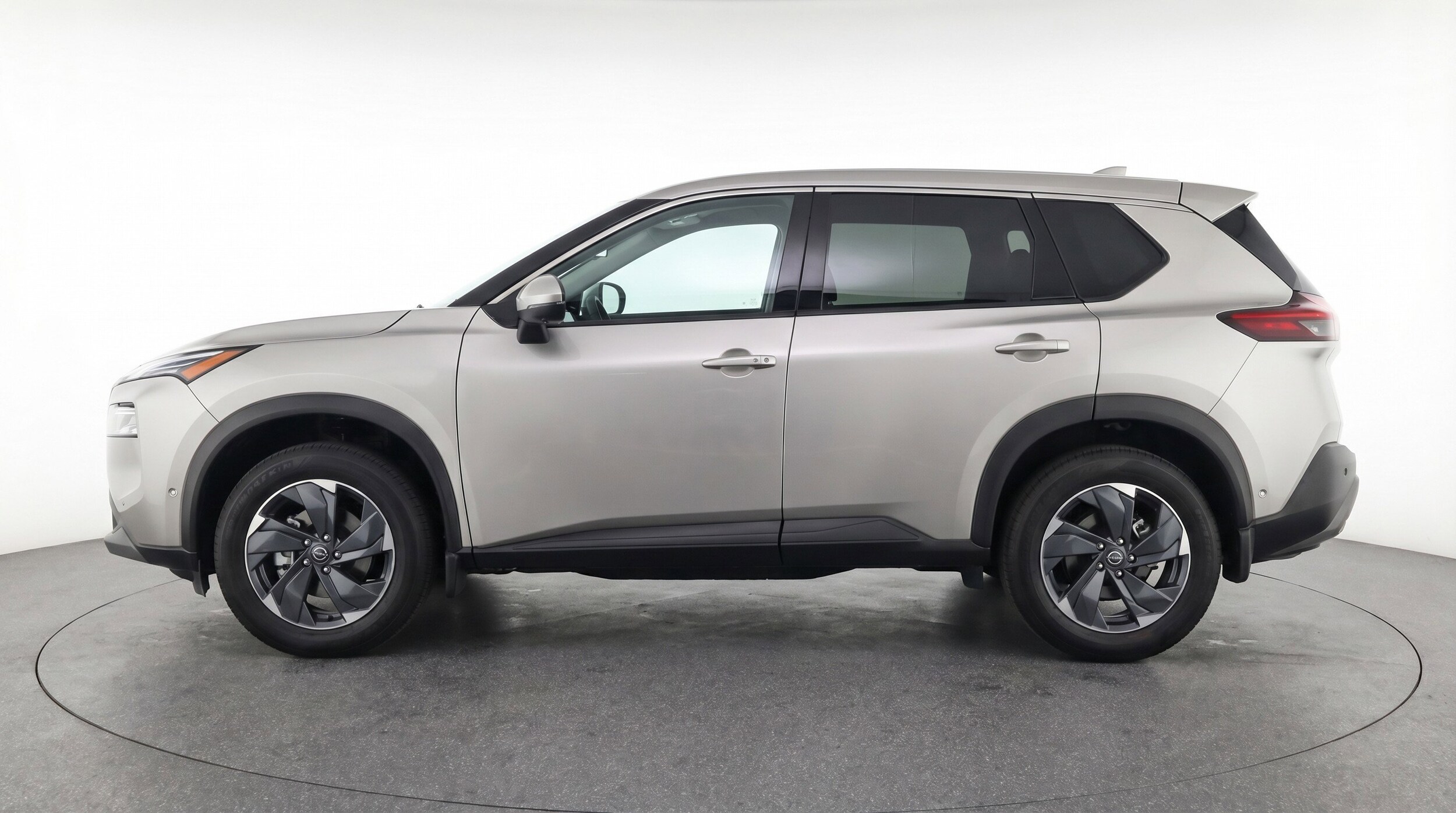 Thumbnail: 2025 Nissan Rogue - 5