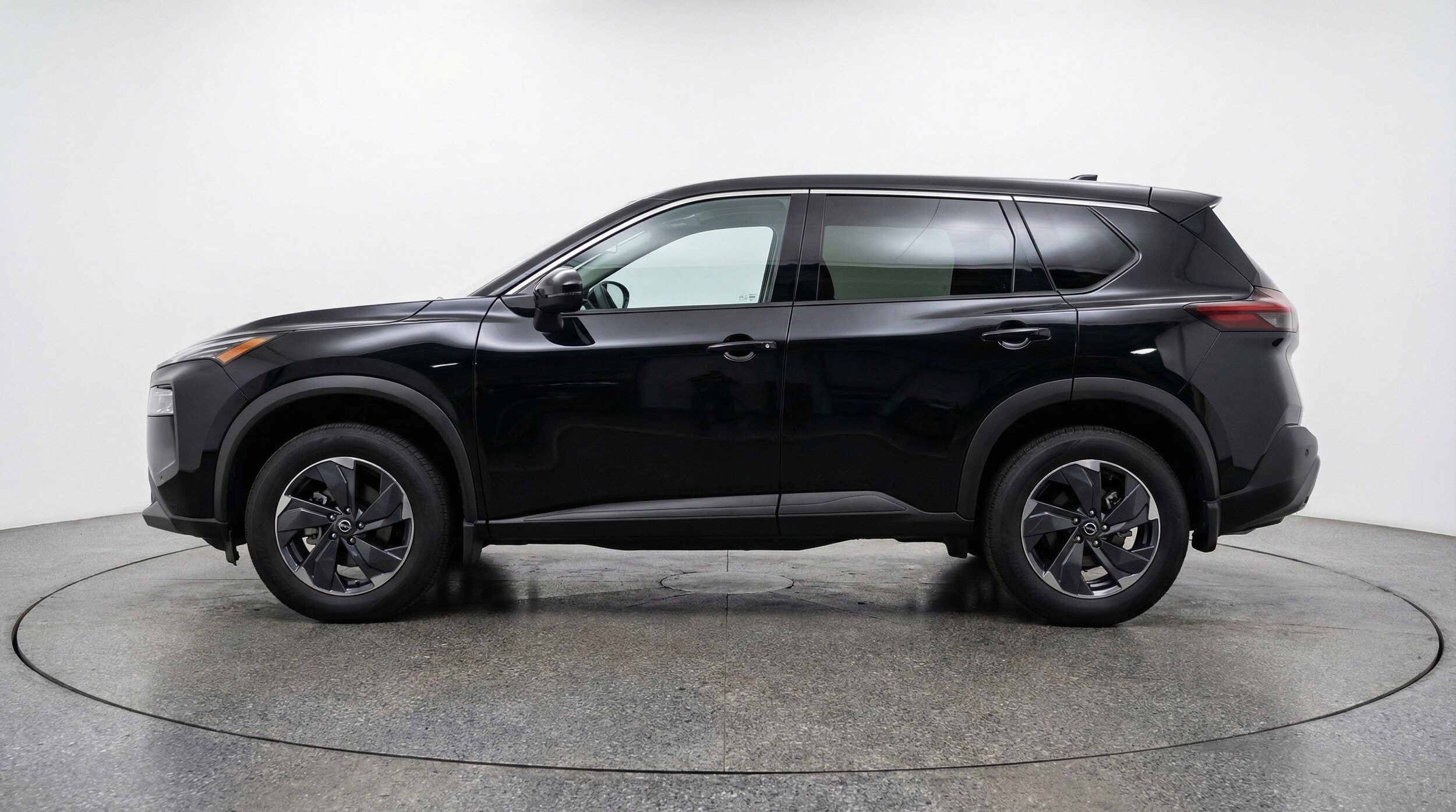 Thumbnail: 2025 Nissan Rogue - 5