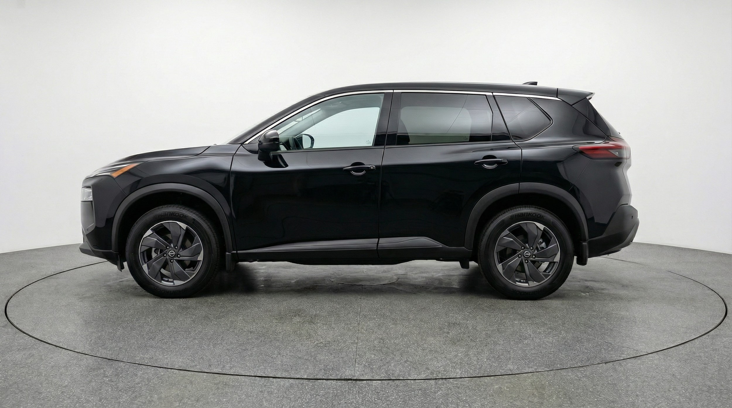 Thumbnail: 2025 Nissan Rogue - 4