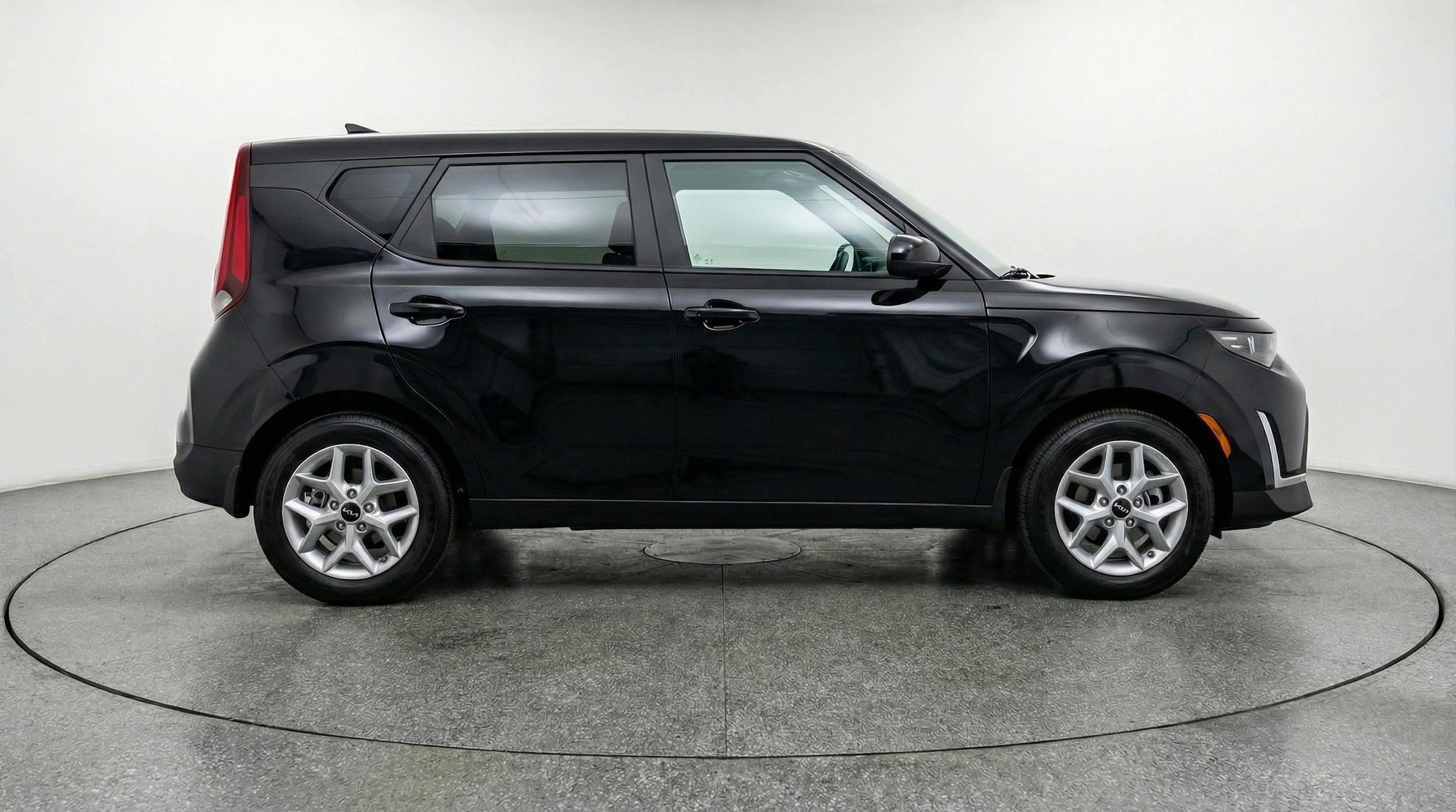 Thumbnail: 2025 Kia Soul - 11