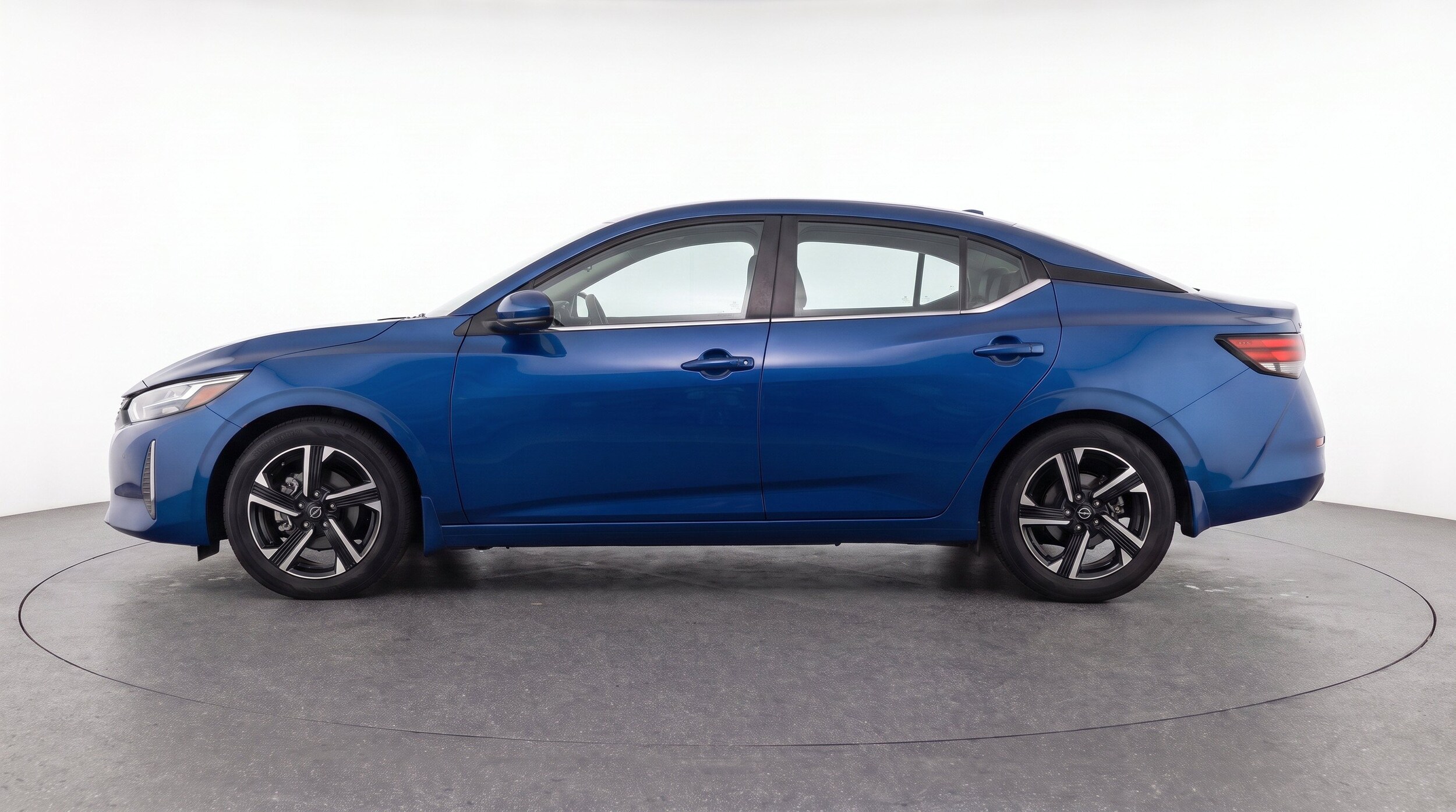 Thumbnail: 2025 Nissan Sentra - 5