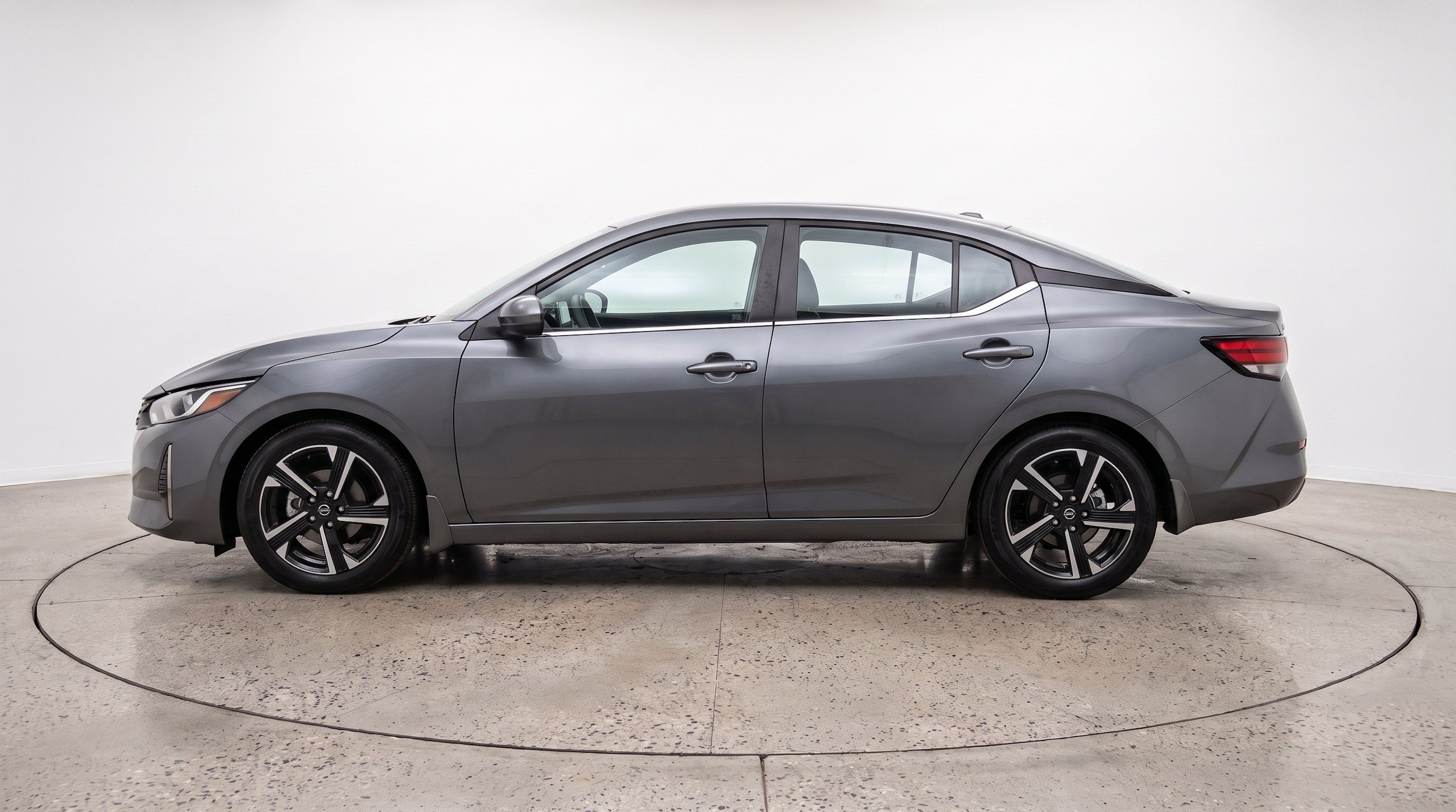 Thumbnail: 2025 Nissan Sentra - 5