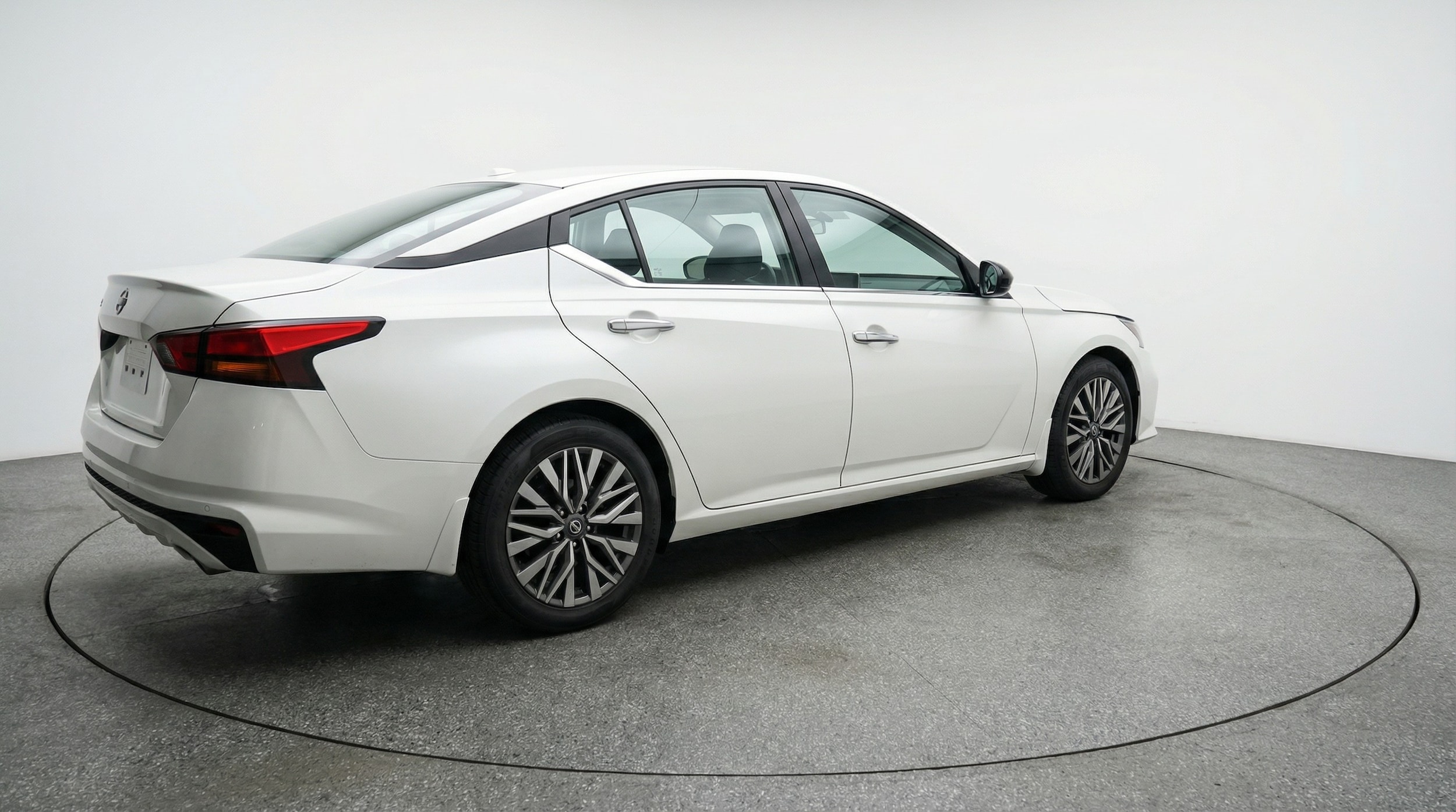 Thumbnail: 2025 Nissan Altima - 7