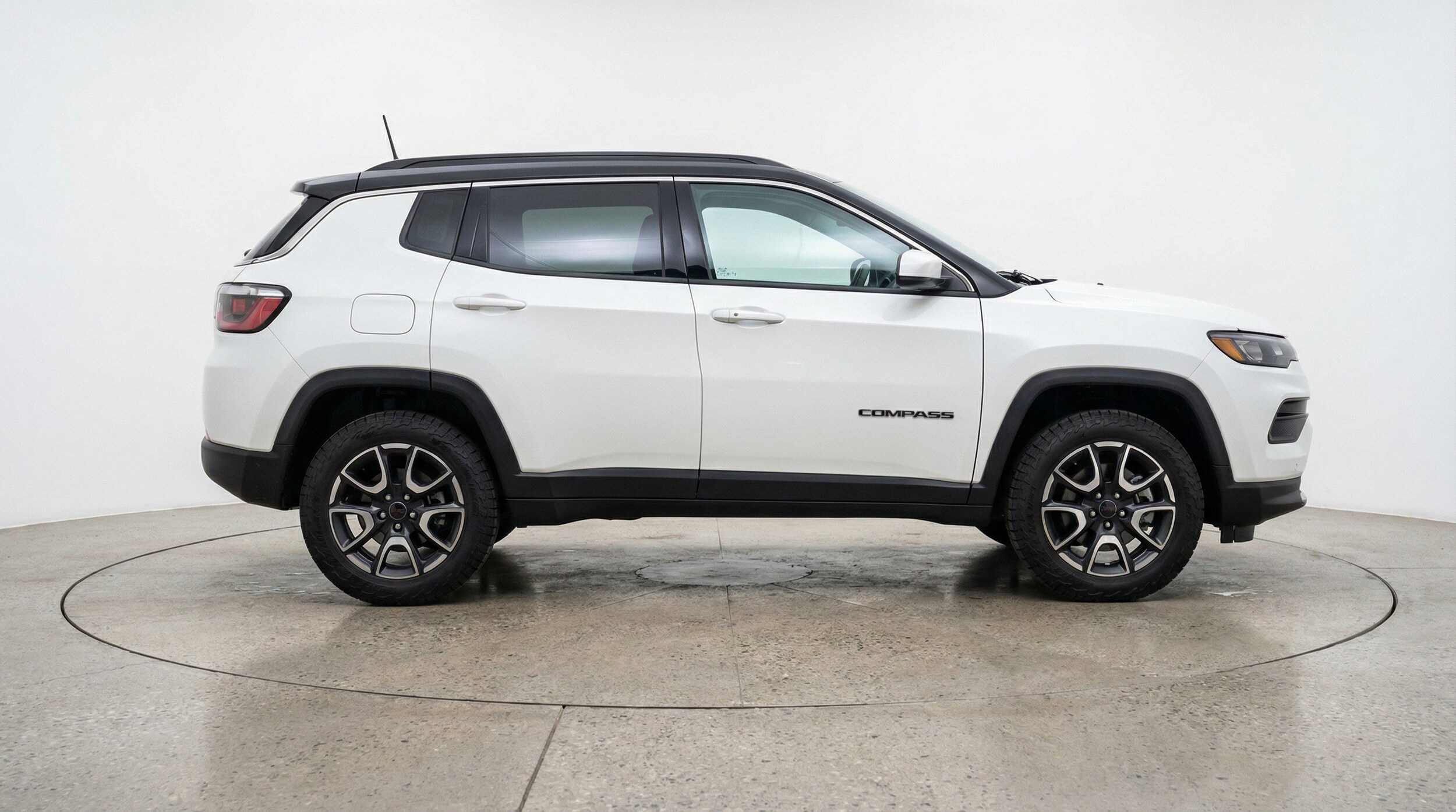 Thumbnail: 2025 Jeep Compass - 11
