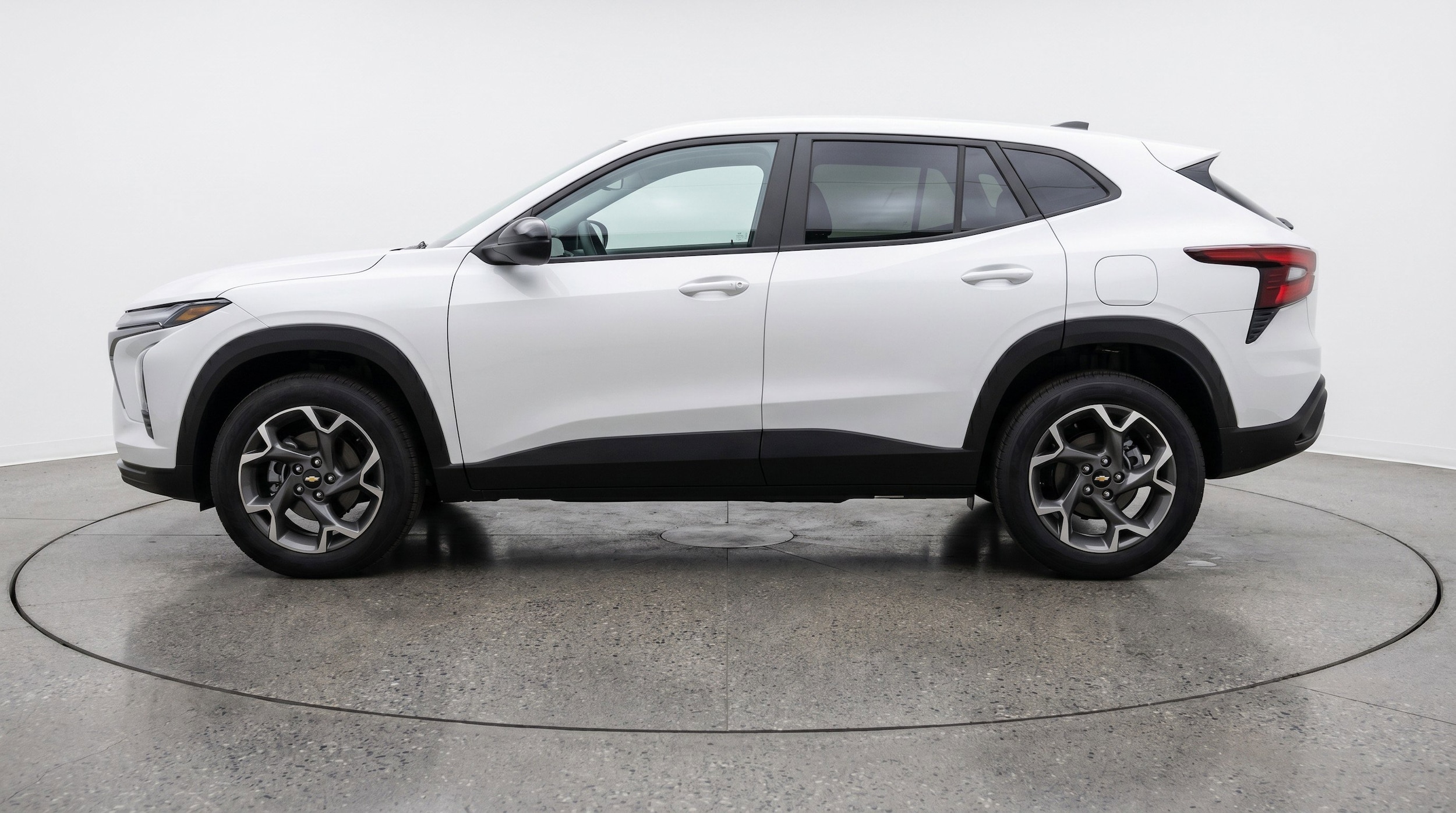 Thumbnail: 2025 Chevrolet Trax - 5