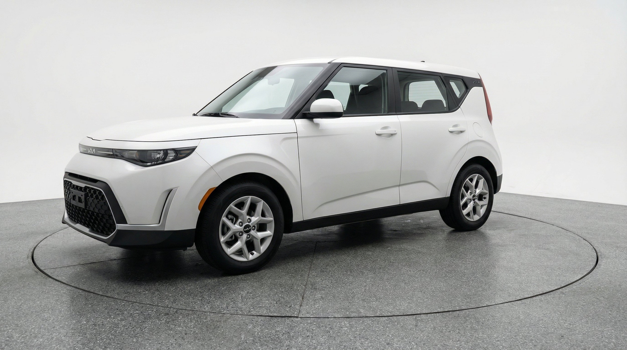 Thumbnail: 2025 Kia Soul - 3