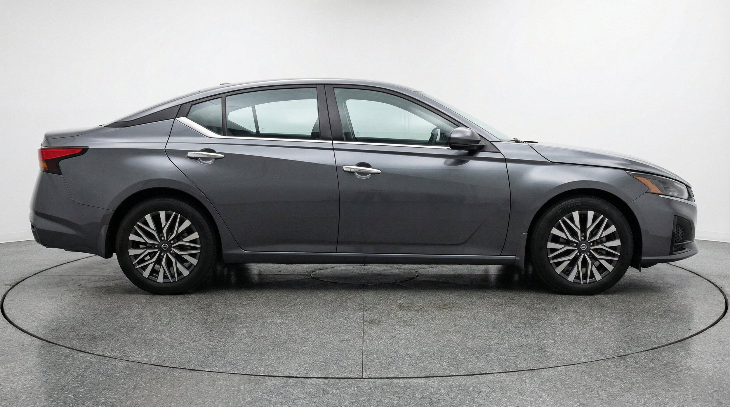 Thumbnail: 2025 Nissan Altima - 11
