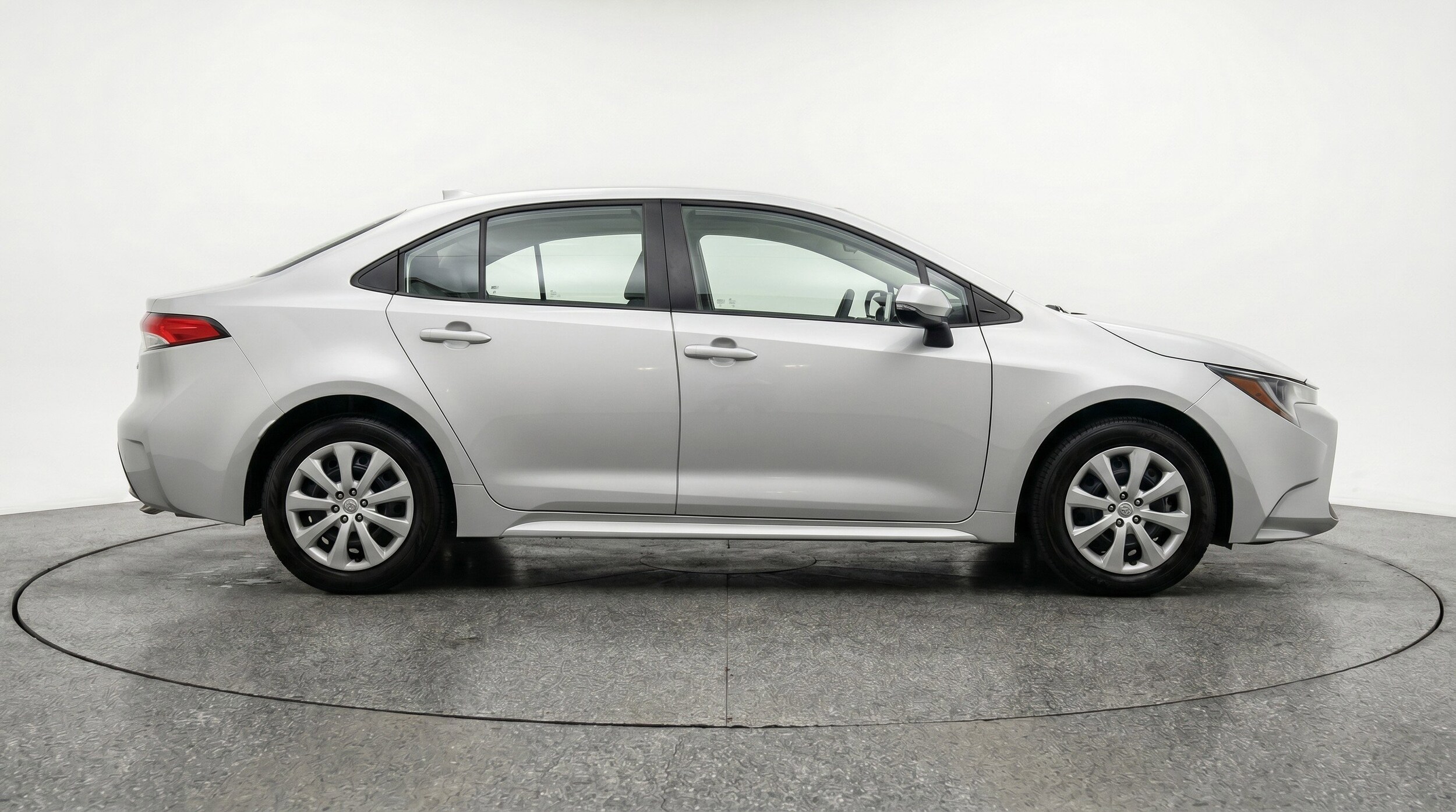 Thumbnail: 2025 Toyota Corolla - 11