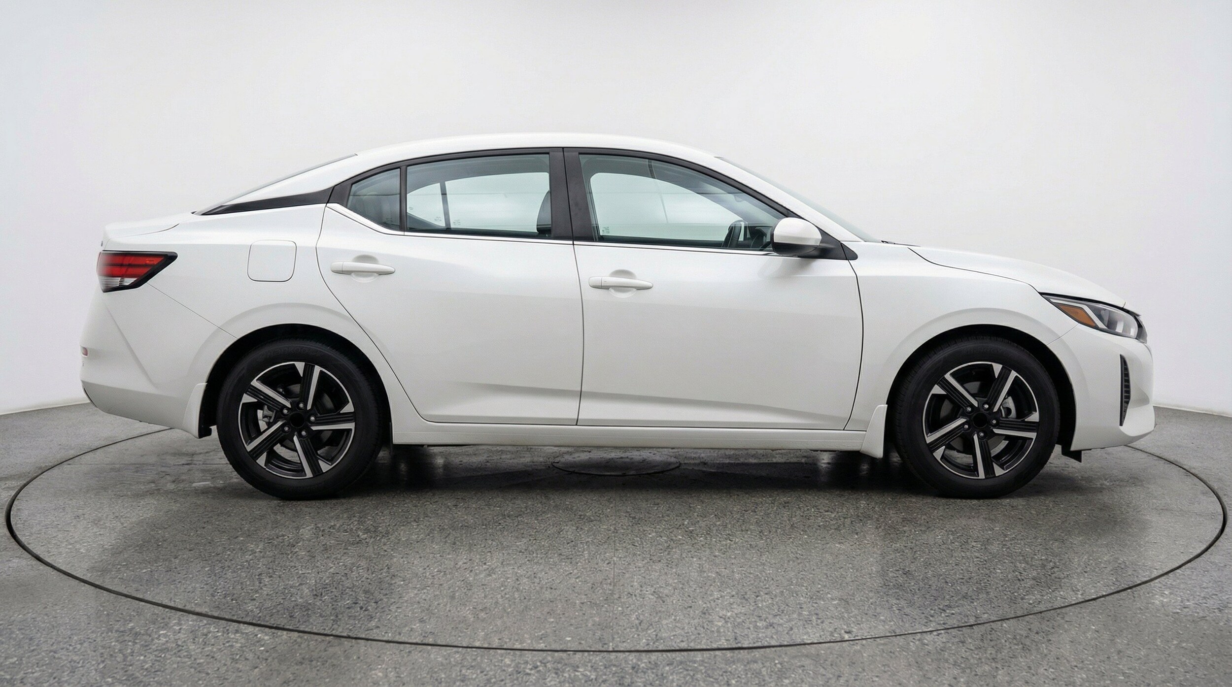 Thumbnail: 2025 Nissan Sentra - 11