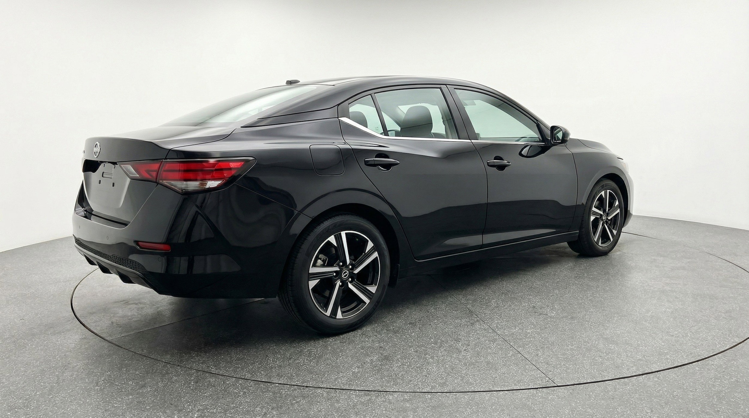 Thumbnail: 2025 Nissan Sentra - 9
