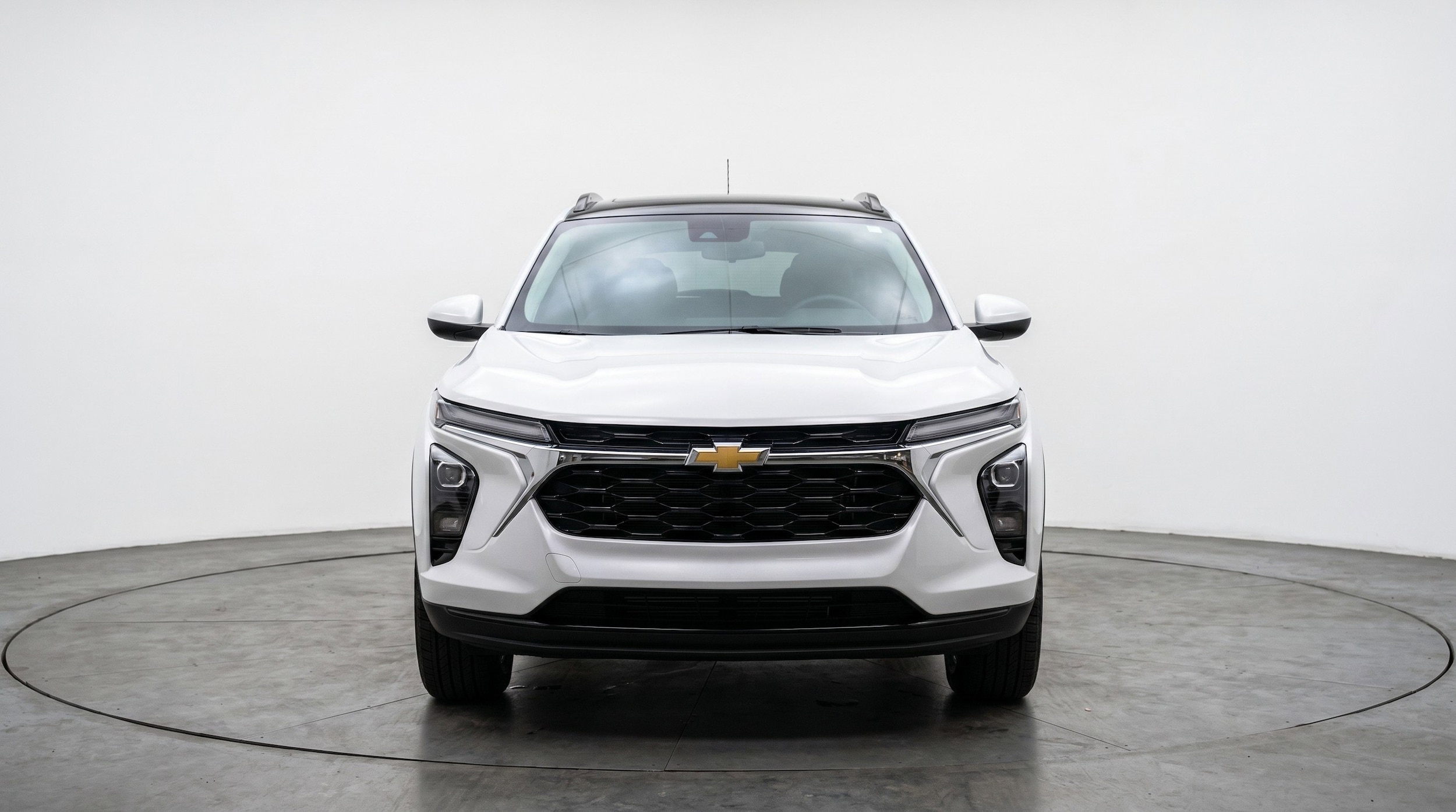 Thumbnail: 2025 Chevrolet Trax - 2