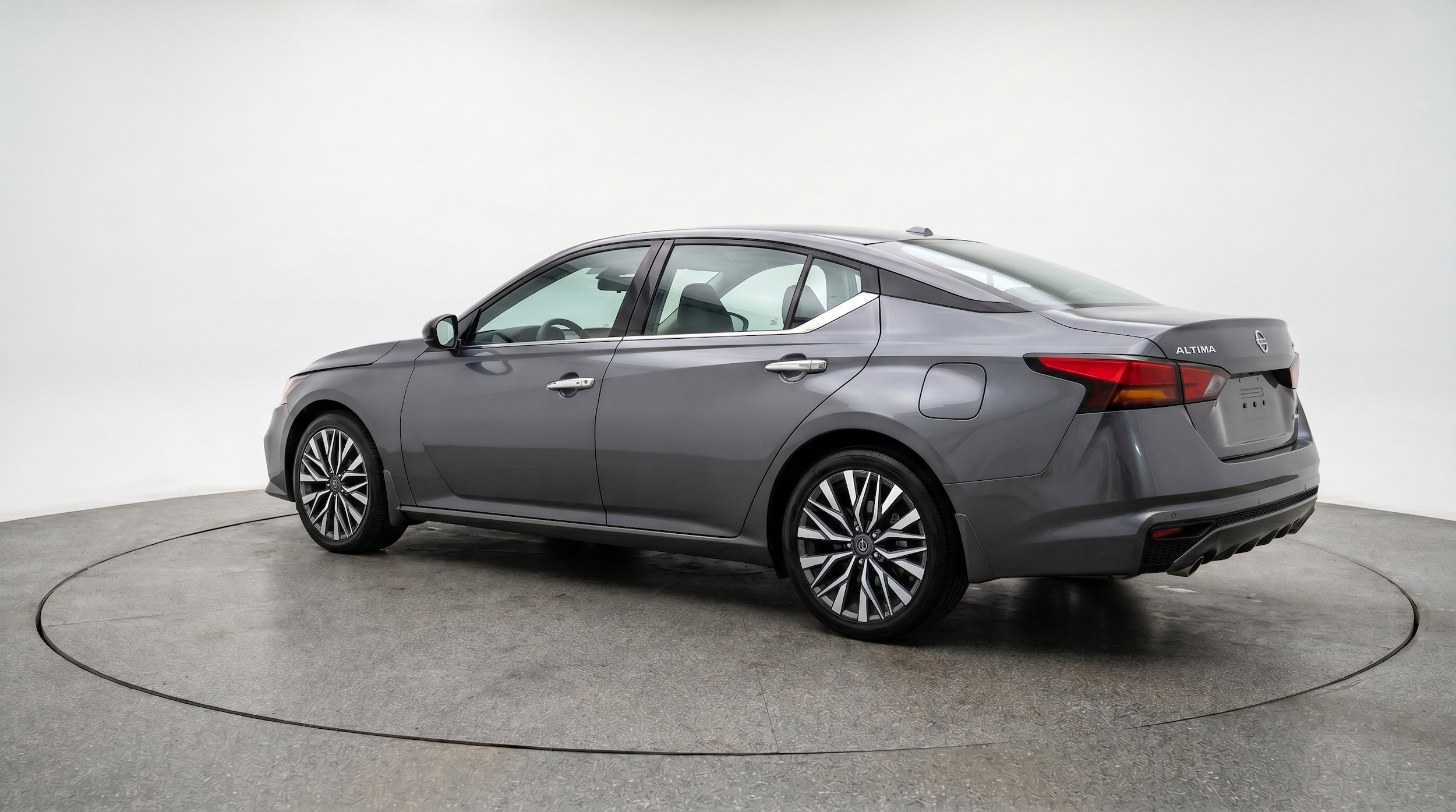 Thumbnail: 2025 Nissan Altima - 6