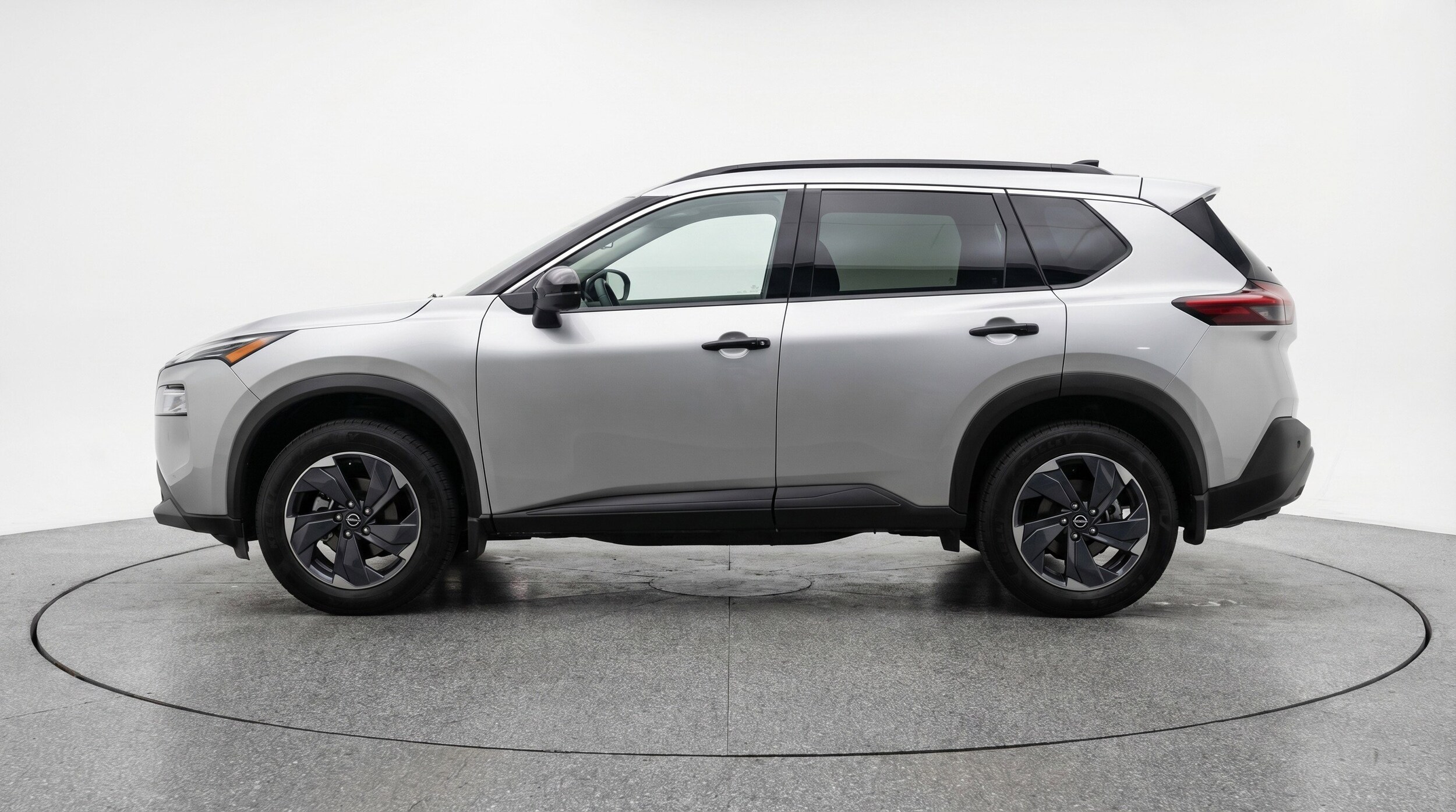 Thumbnail: 2025 Nissan Rogue - 5