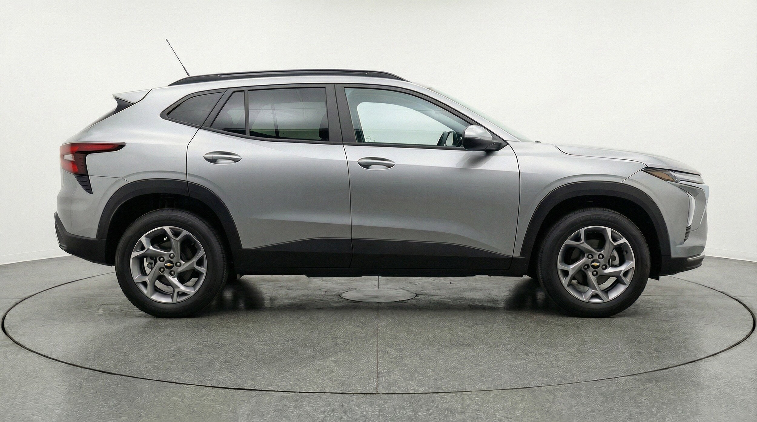 Thumbnail: 2025 Chevrolet Trax - 11