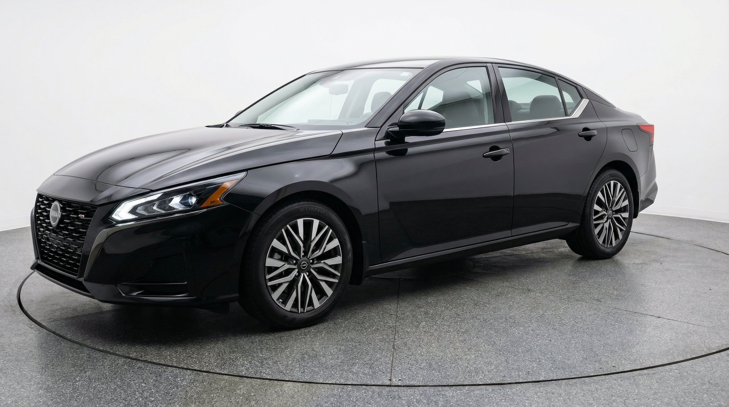 Thumbnail: 2026 Nissan Altima - 3