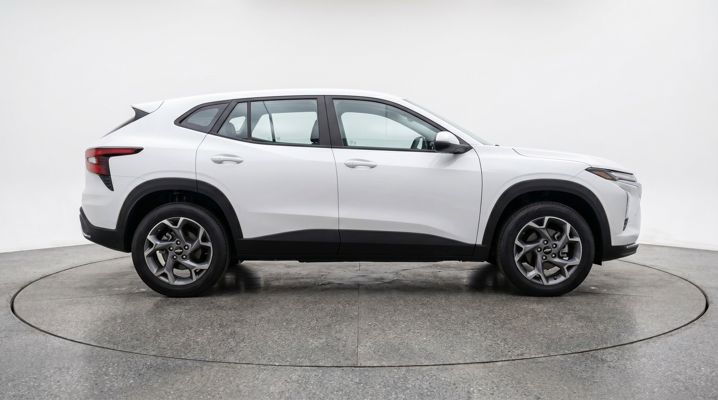Thumbnail: 2025 Chevrolet Trax - 11