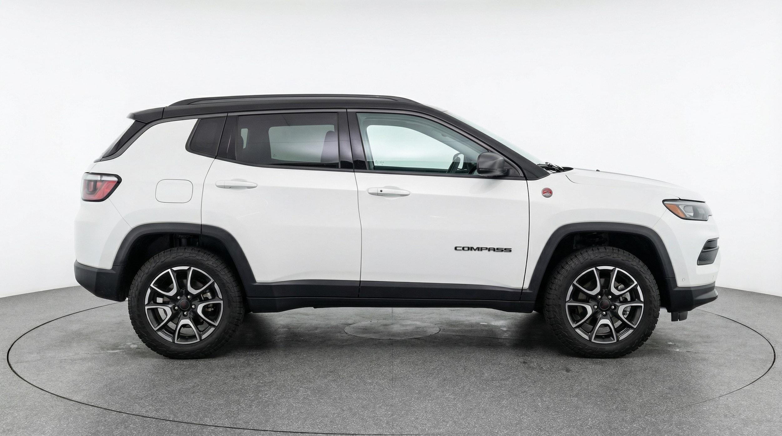 Thumbnail: 2025 Jeep Compass - 8