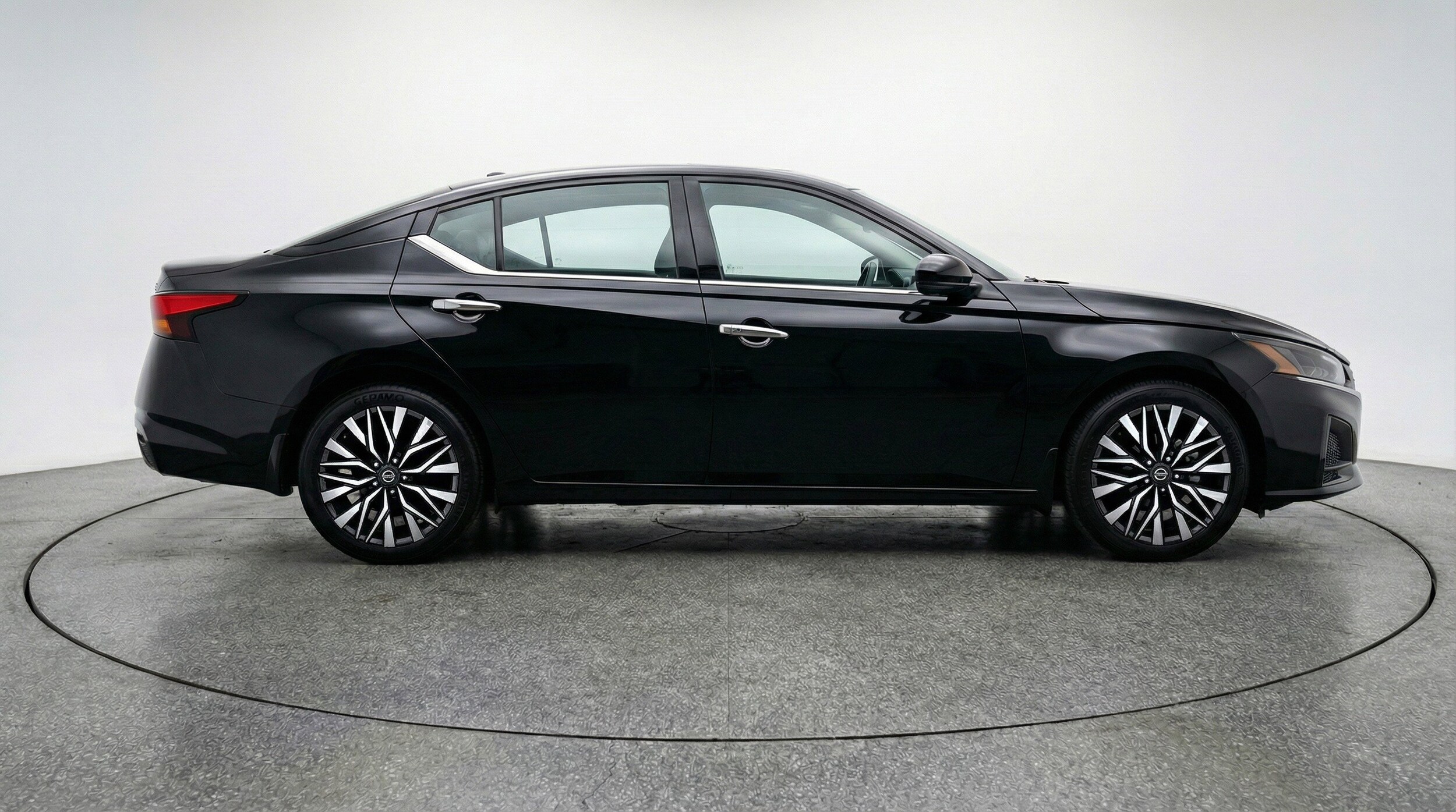 Thumbnail: 2025 Nissan Altima - 11