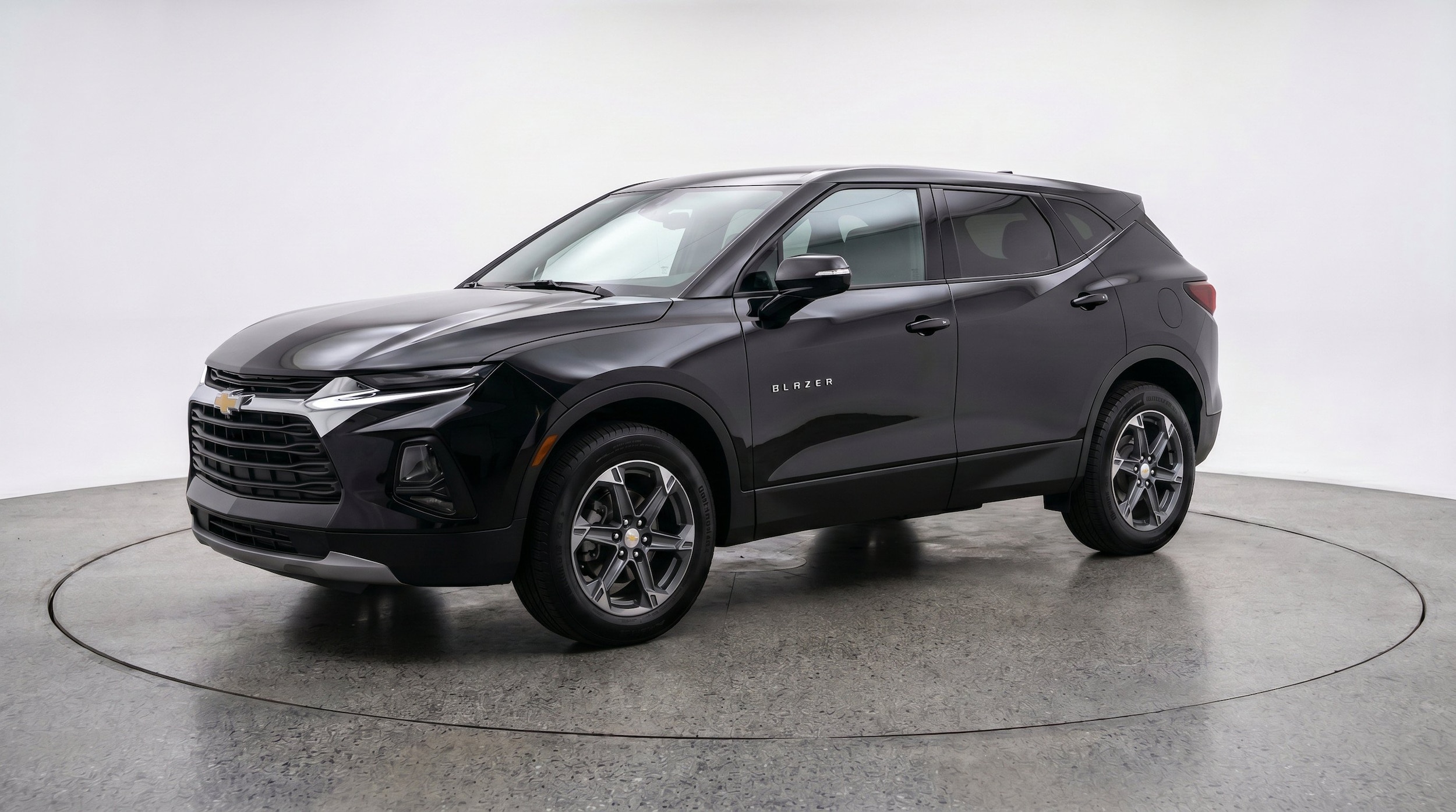Thumbnail: 2026 Chevrolet Blazer - 3