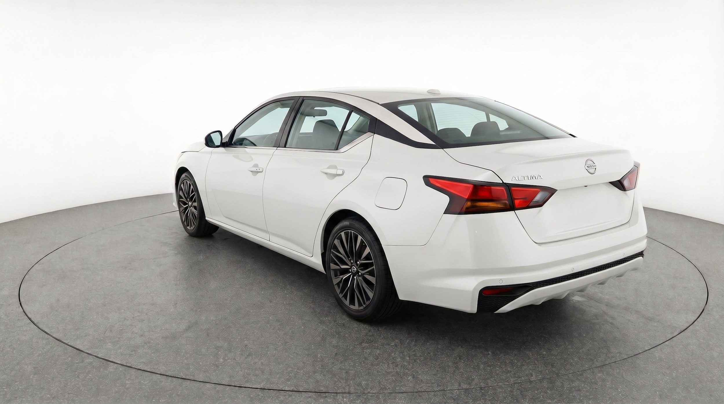 Thumbnail: 2025 Nissan Altima - 6