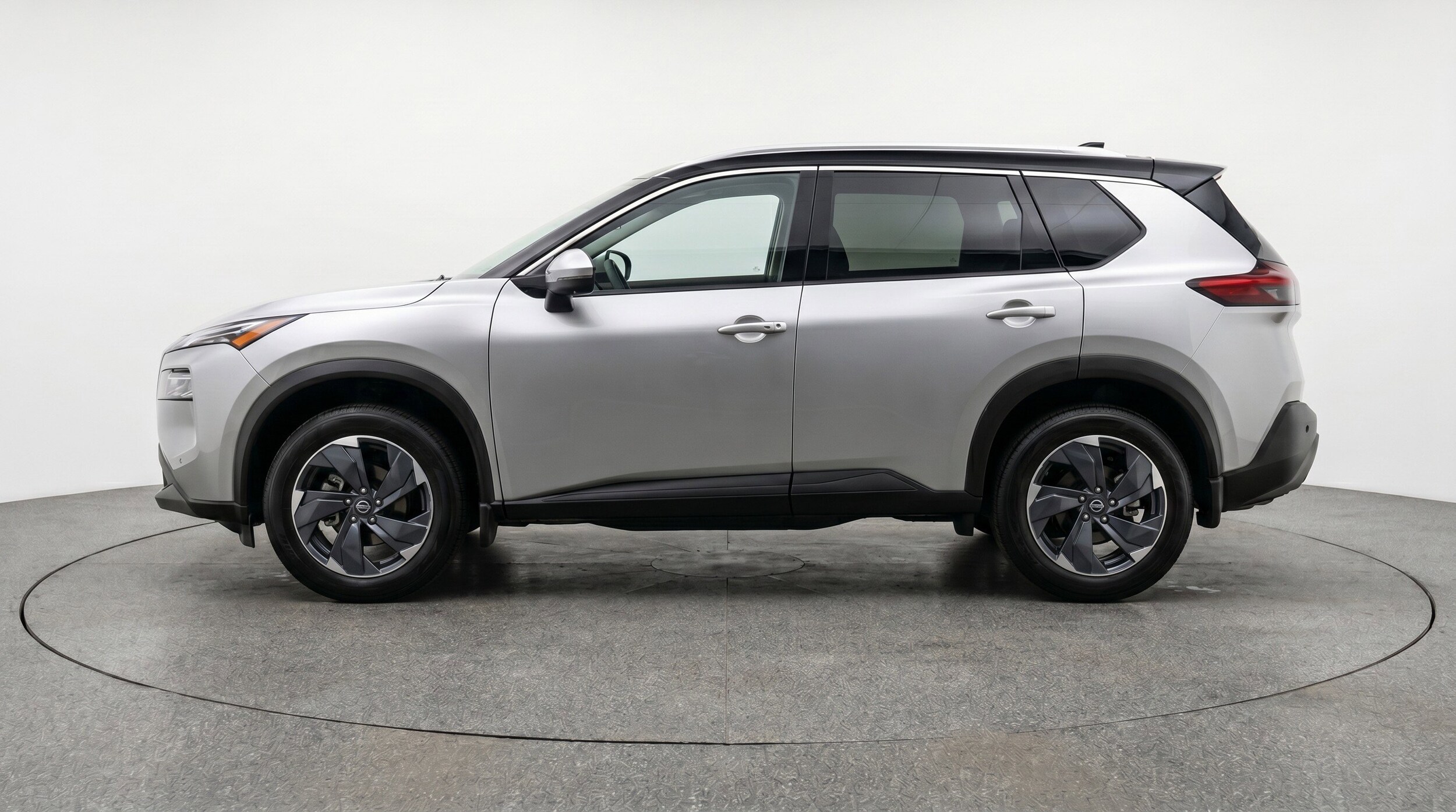 Thumbnail: 2025 Nissan Rogue - 5