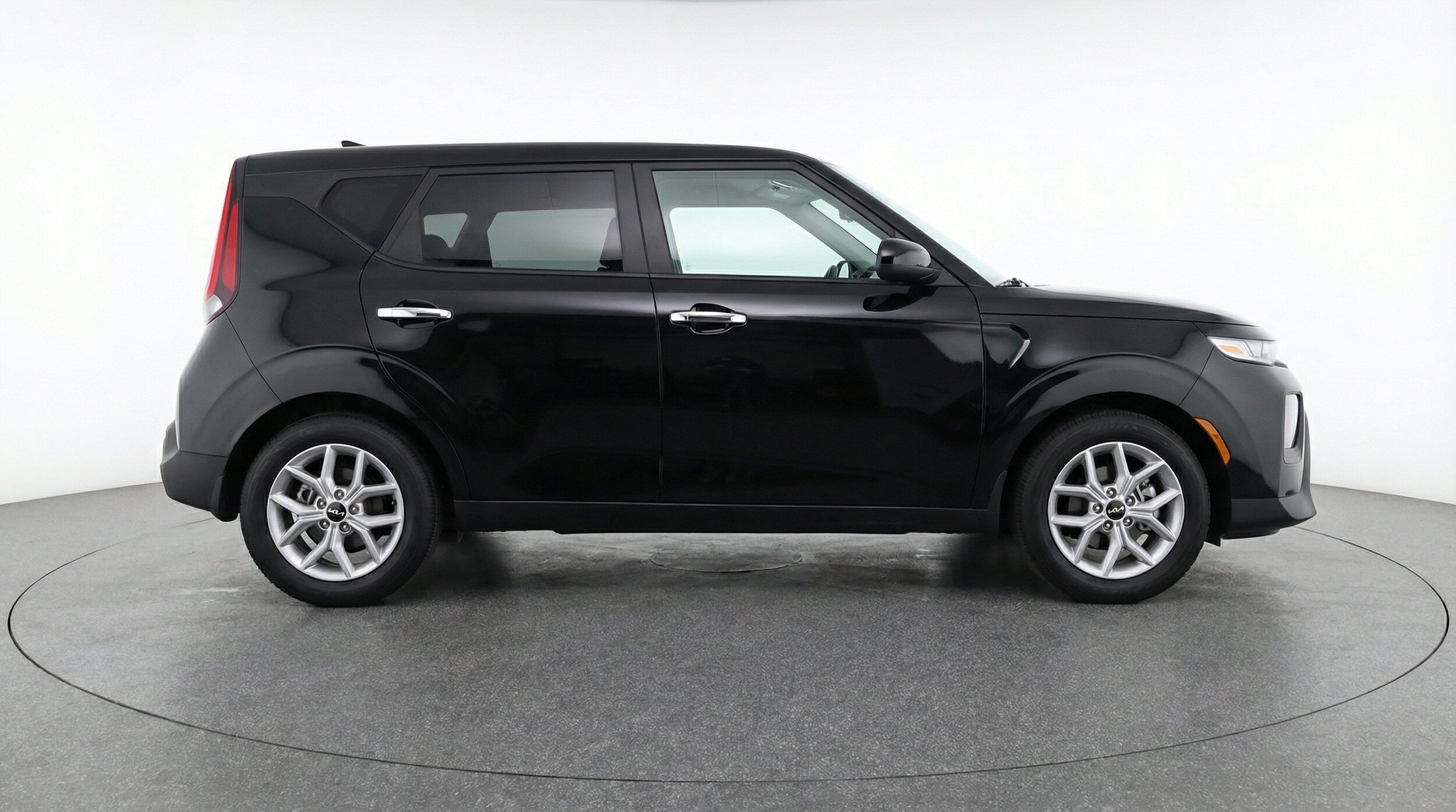 Thumbnail: 2025 Kia Soul - 11
