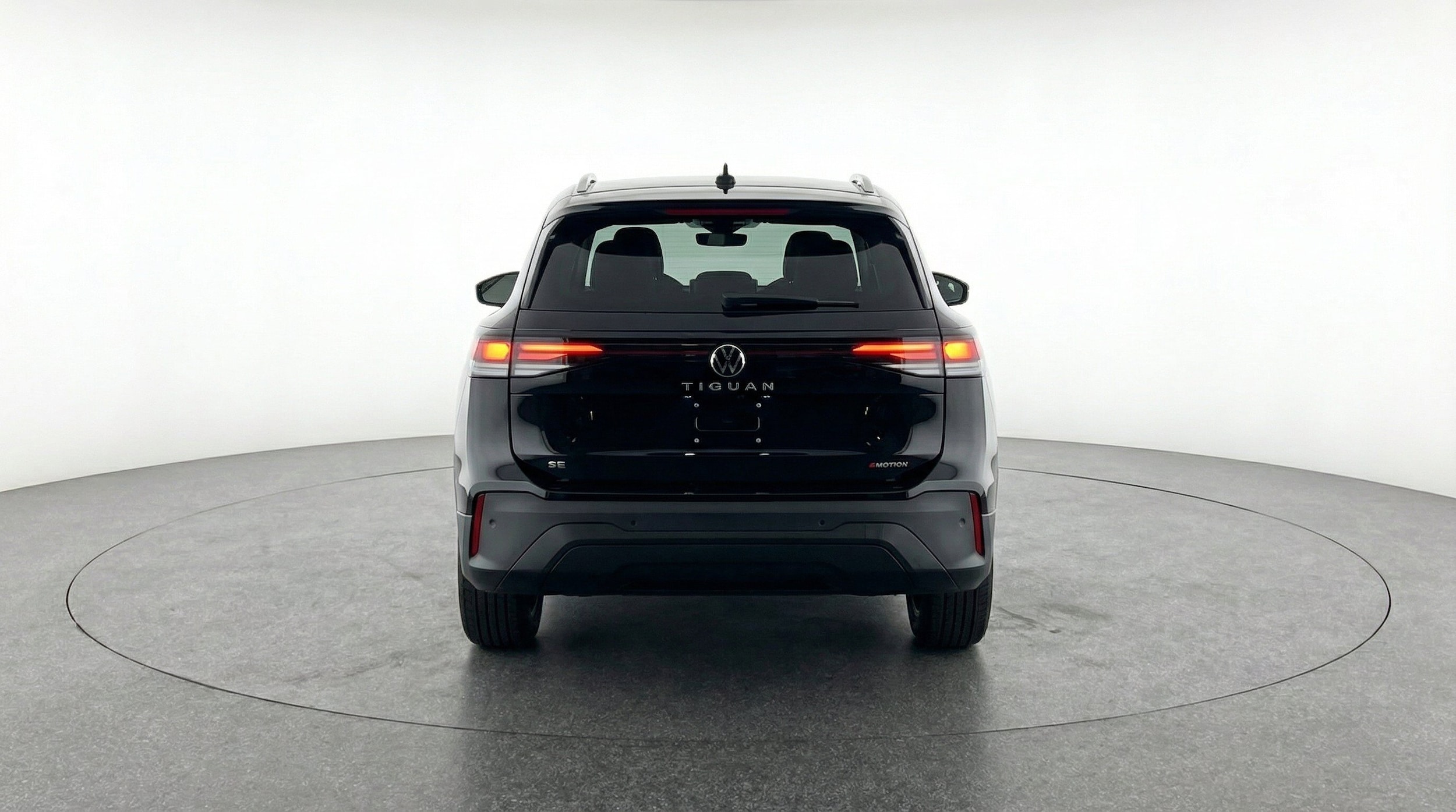 Thumbnail: 2026 Volkswagen Tiguan - 7