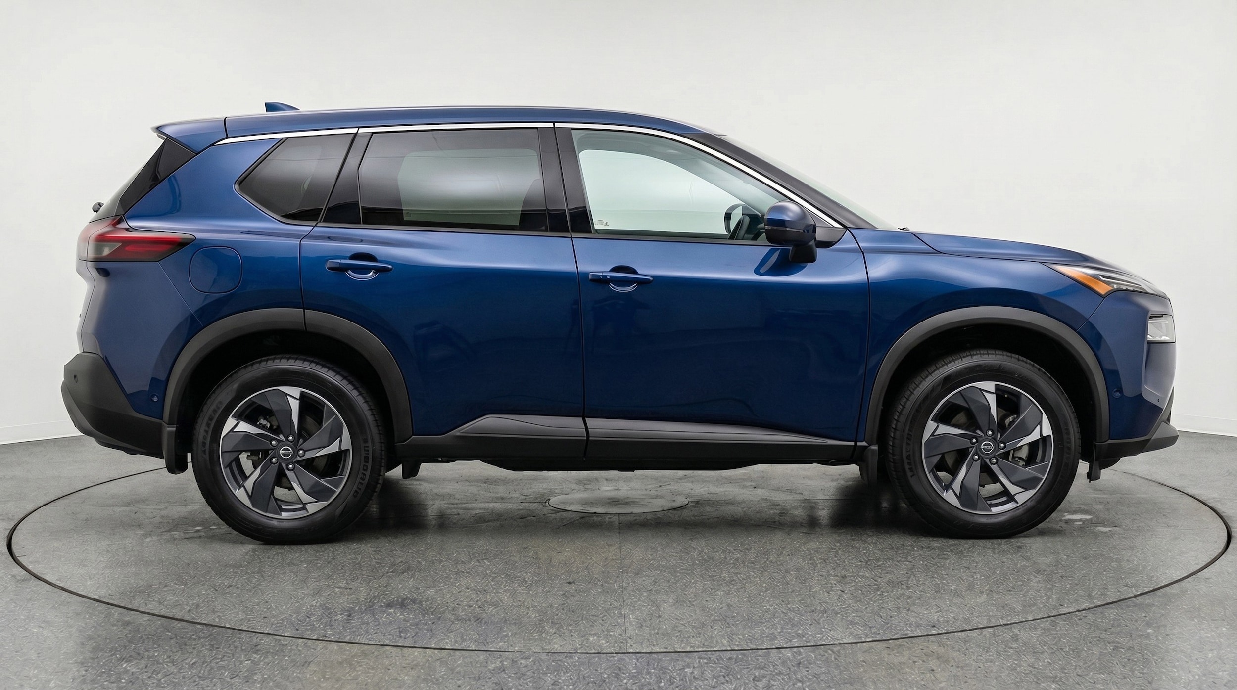 Thumbnail: 2025 Nissan Rogue - 11