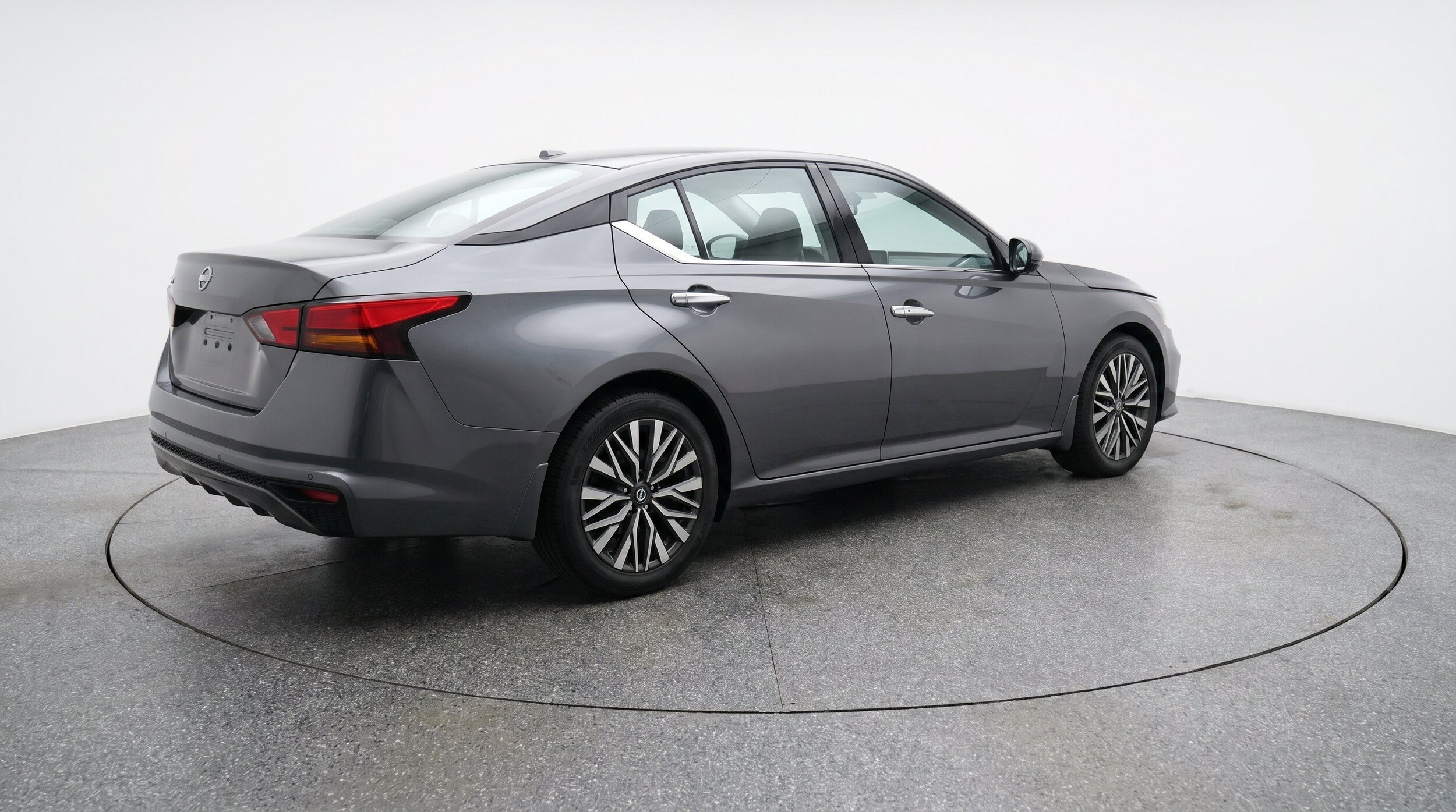 Thumbnail: 2025 Nissan Altima - 9