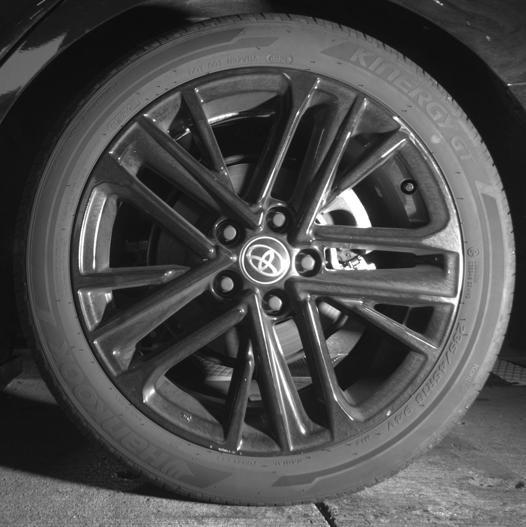 Thumbnail: 2025 Toyota Camry - 14