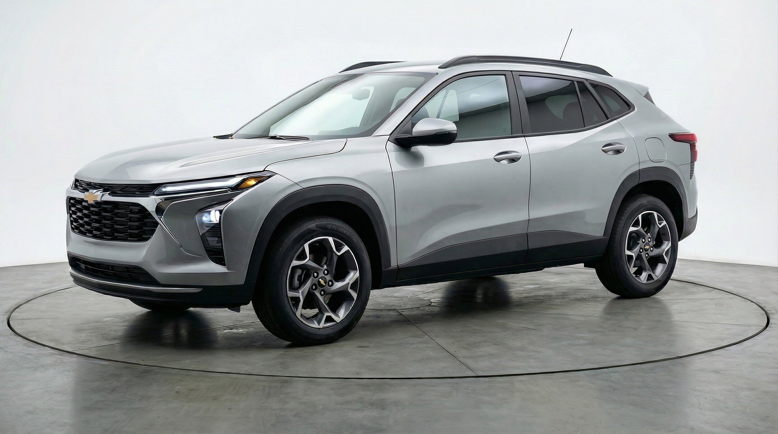 Thumbnail: 2025 Chevrolet Trax - 3