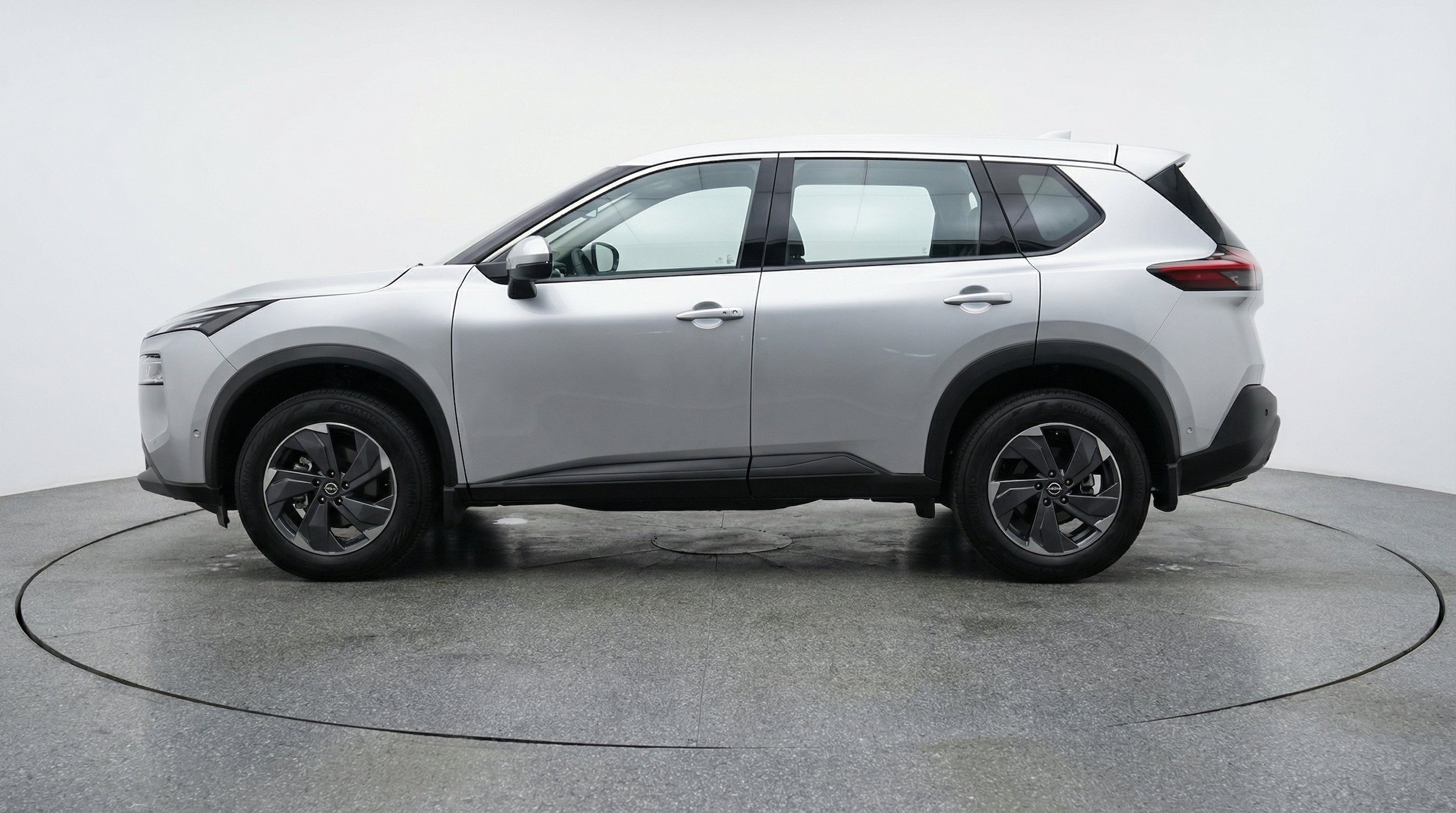 Thumbnail: 2025 Nissan Rogue - 5