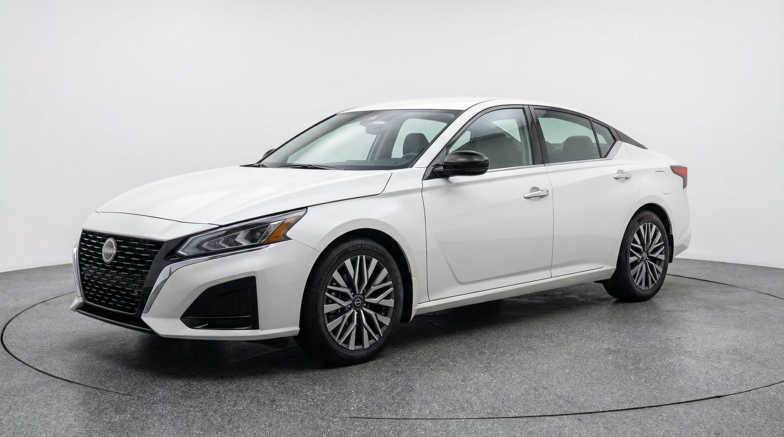 Thumbnail: 2025 Nissan Altima - 3