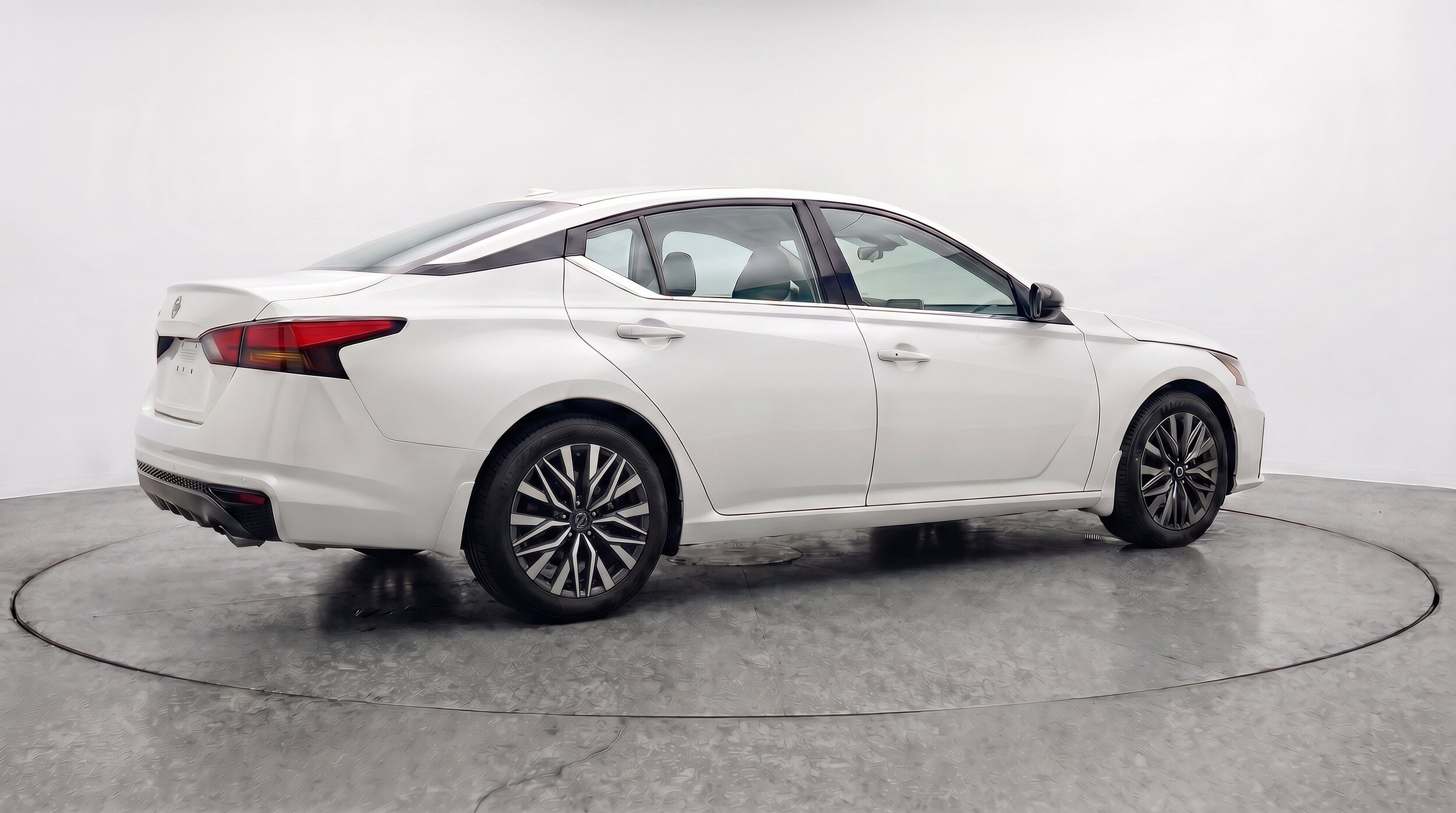 Thumbnail: 2026 Nissan Altima - 9
