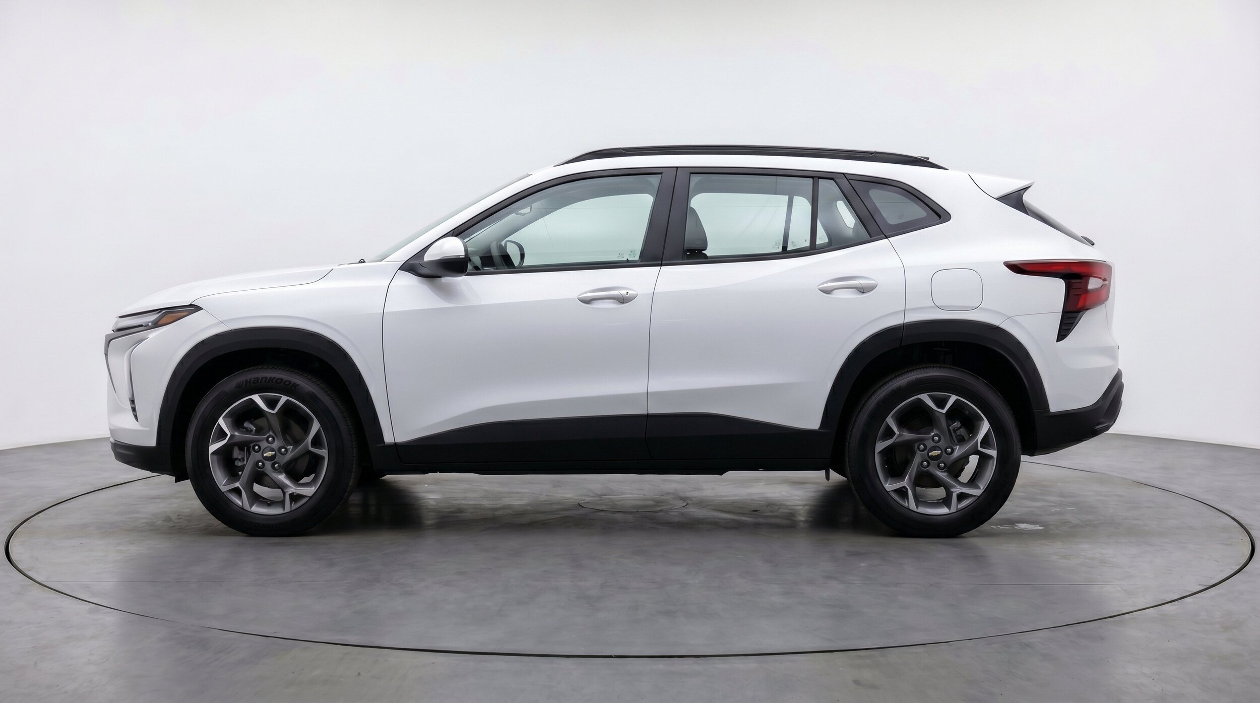 Thumbnail: 2025 Chevrolet Trax - 5