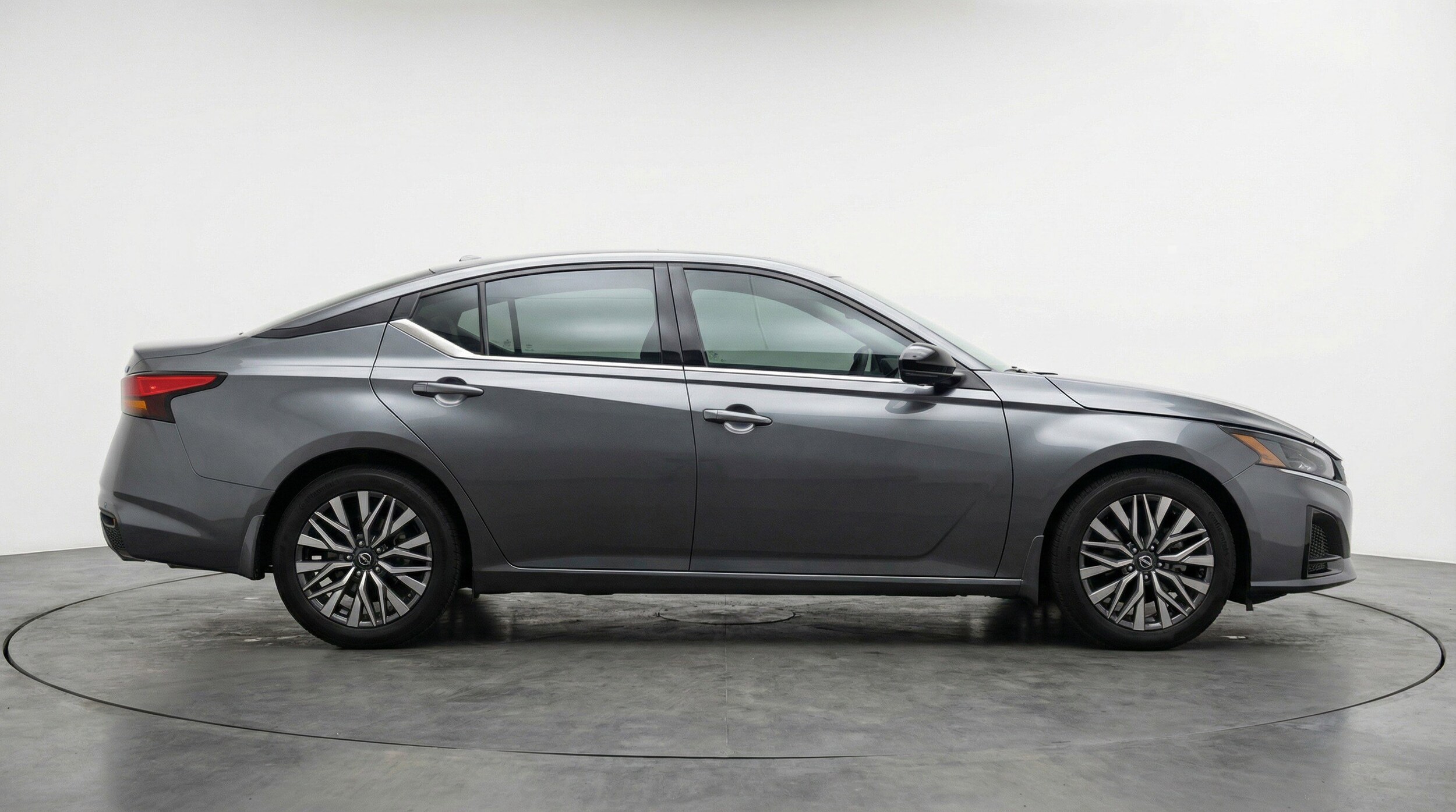 Thumbnail: 2025 Nissan Altima - 11