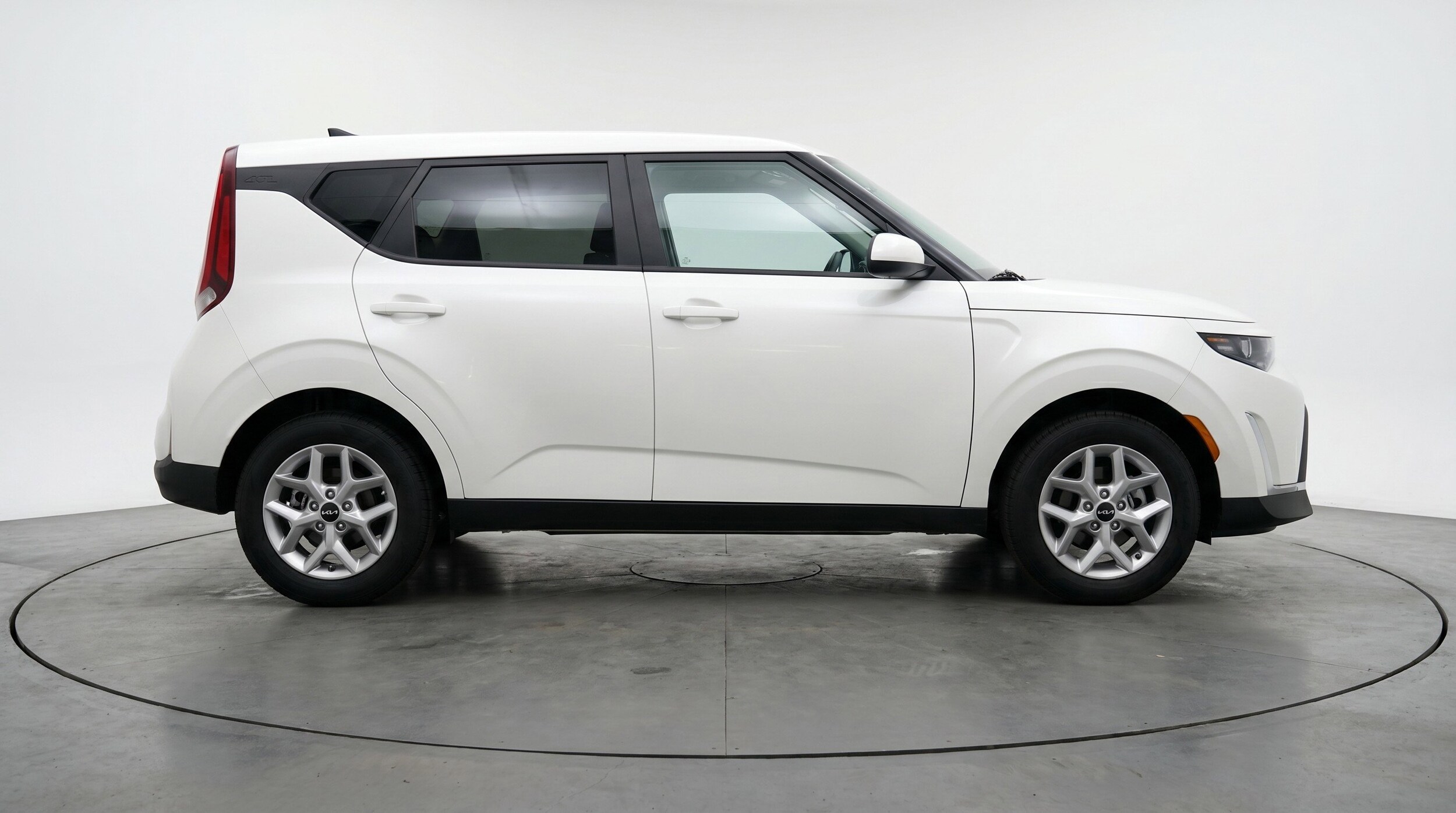 Thumbnail: 2025 Kia Soul - 11