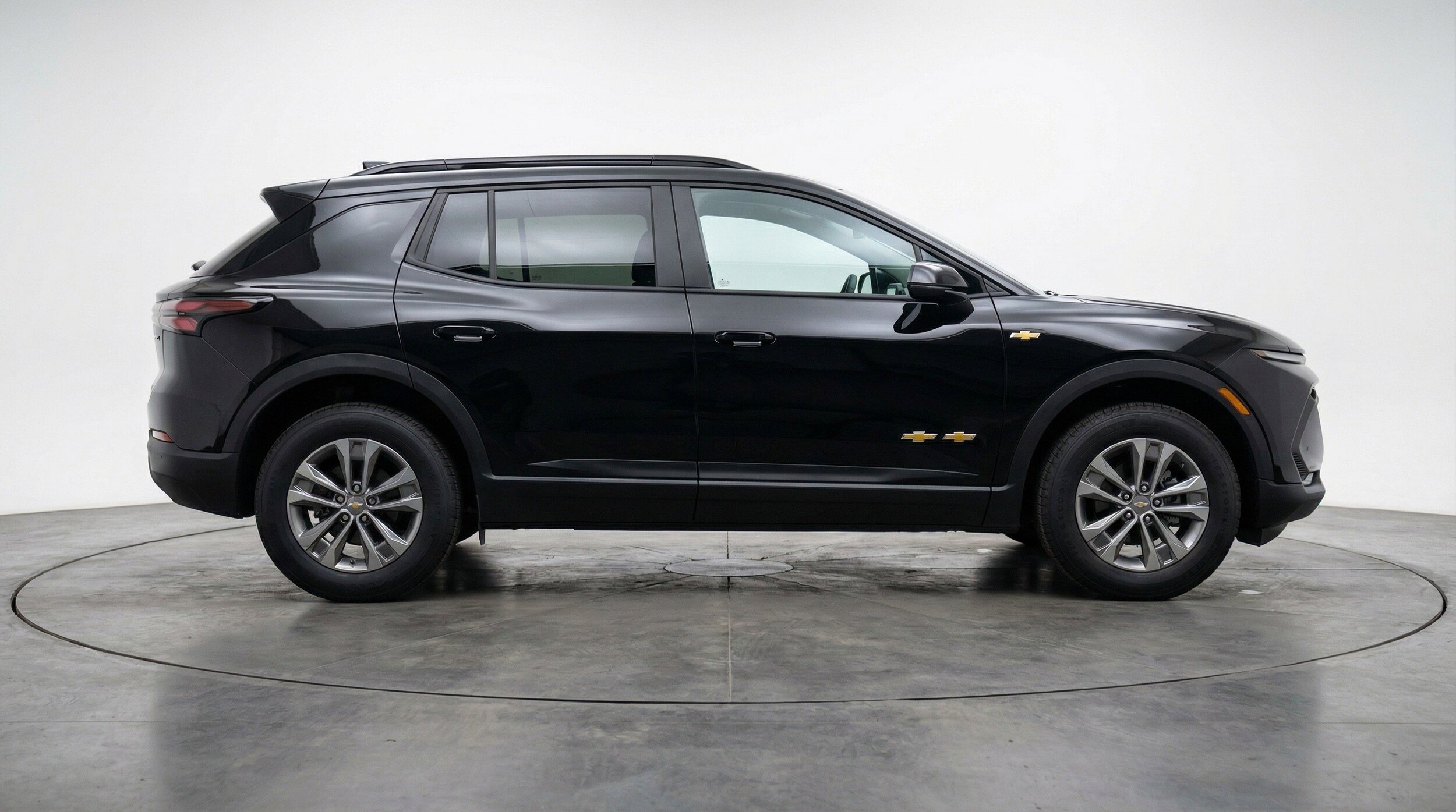 Thumbnail: 2025 Chevrolet Equinox - 11