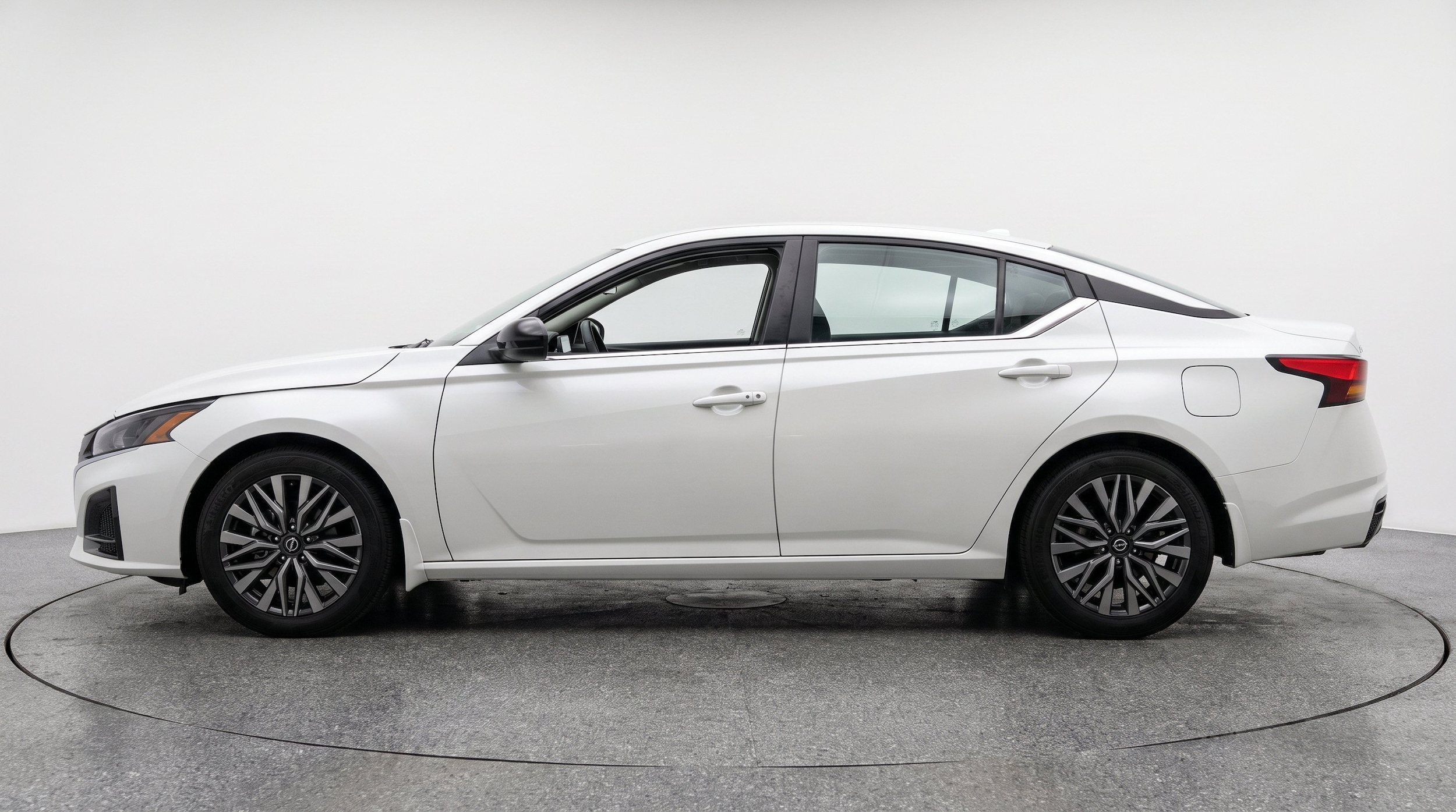 Thumbnail: 2026 Nissan Altima - 5