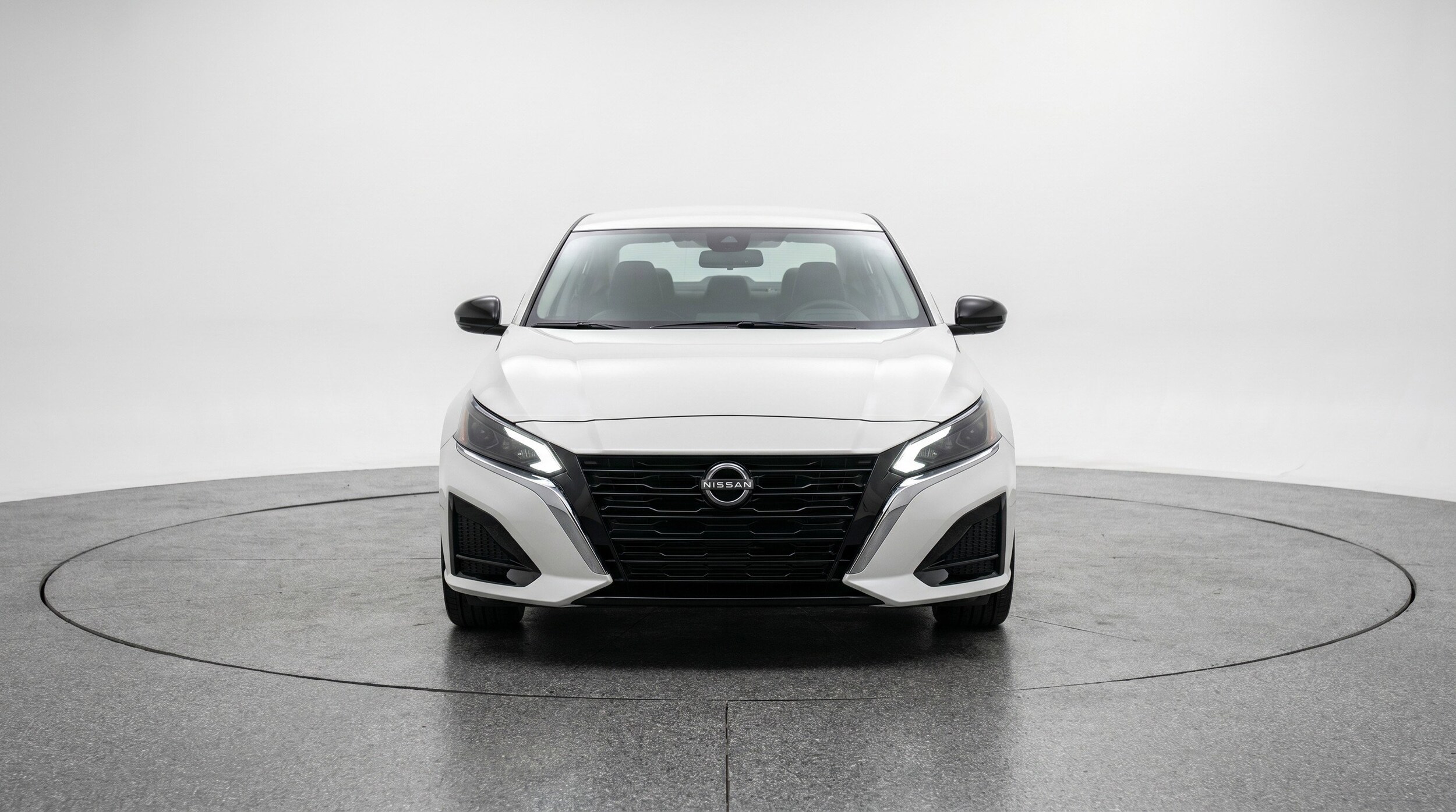 Thumbnail: 2025 Nissan Altima - 2