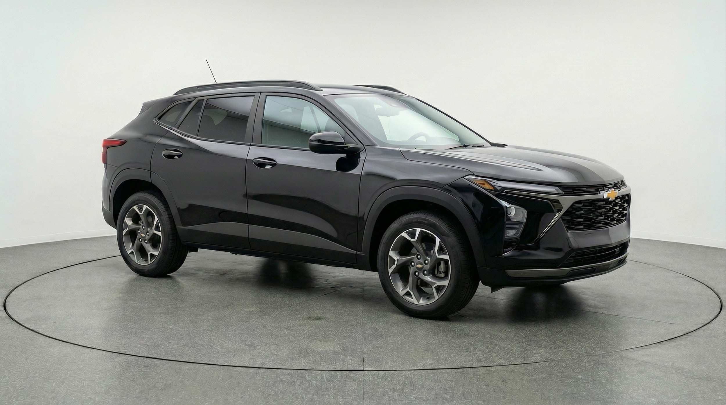 Thumbnail: 2025 Chevrolet Trax - 1