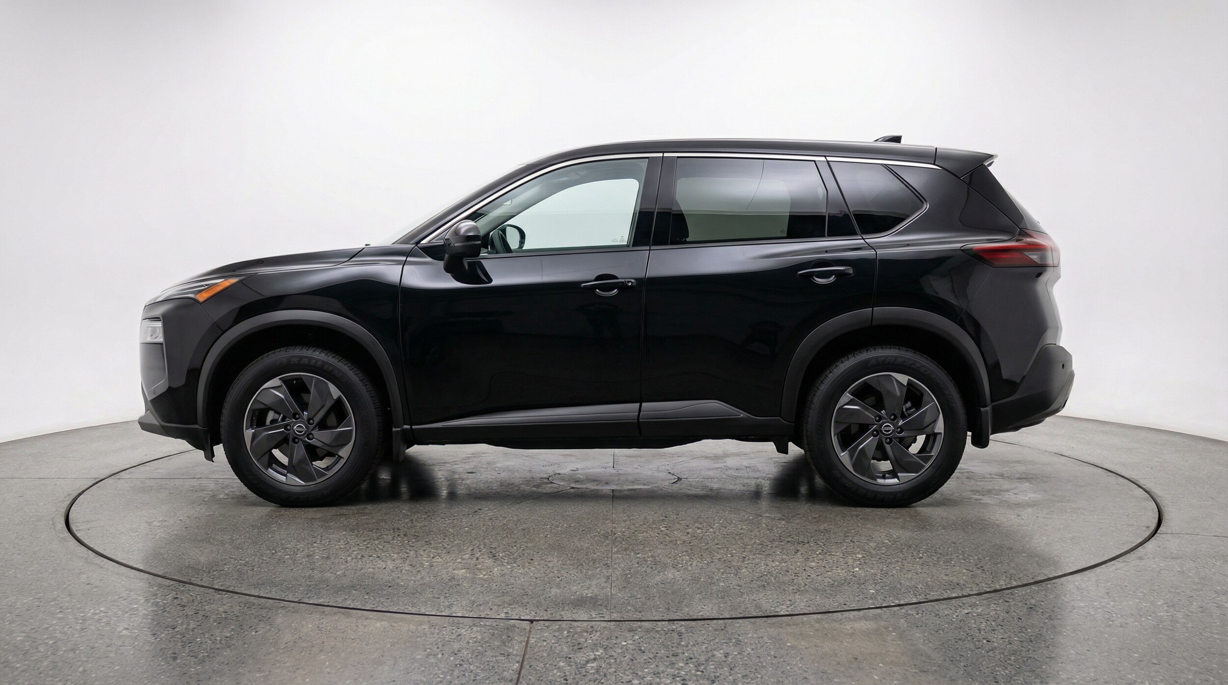 Thumbnail: 2025 Nissan Rogue - 4