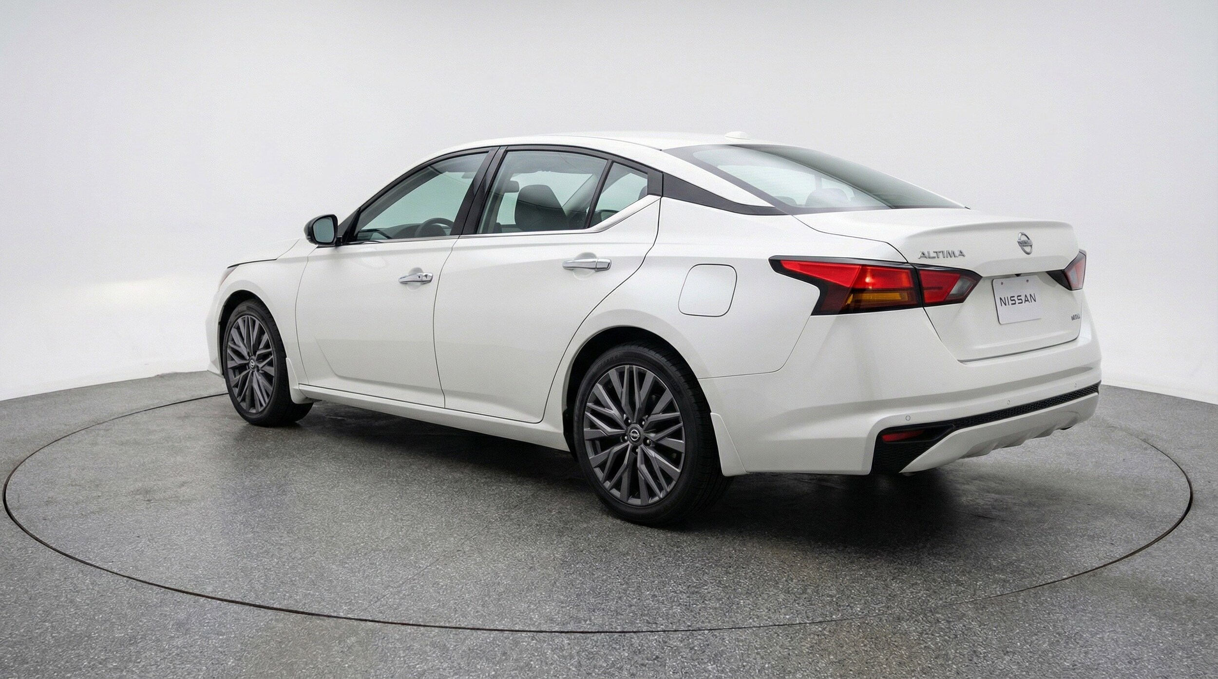 Thumbnail: 2025 Nissan Altima - 6