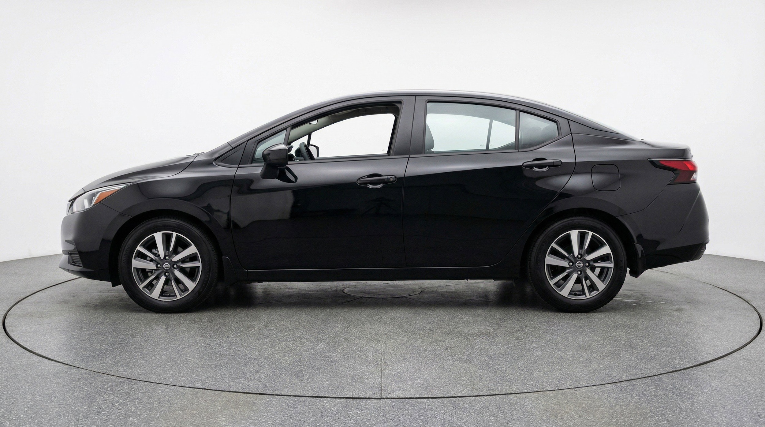 Thumbnail: 2025 Nissan Versa - 5