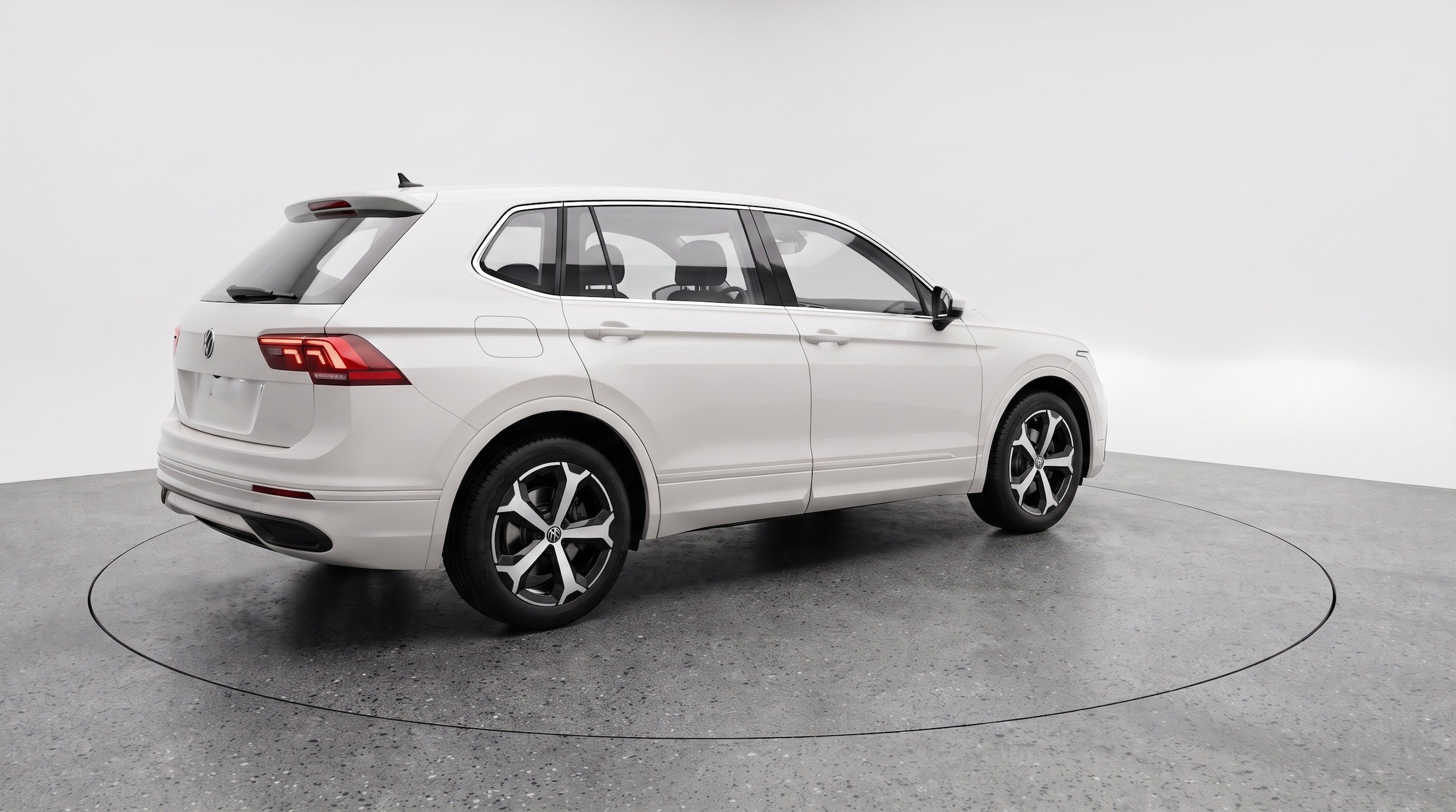 Thumbnail: 2026 Volkswagen Tiguan - 9
