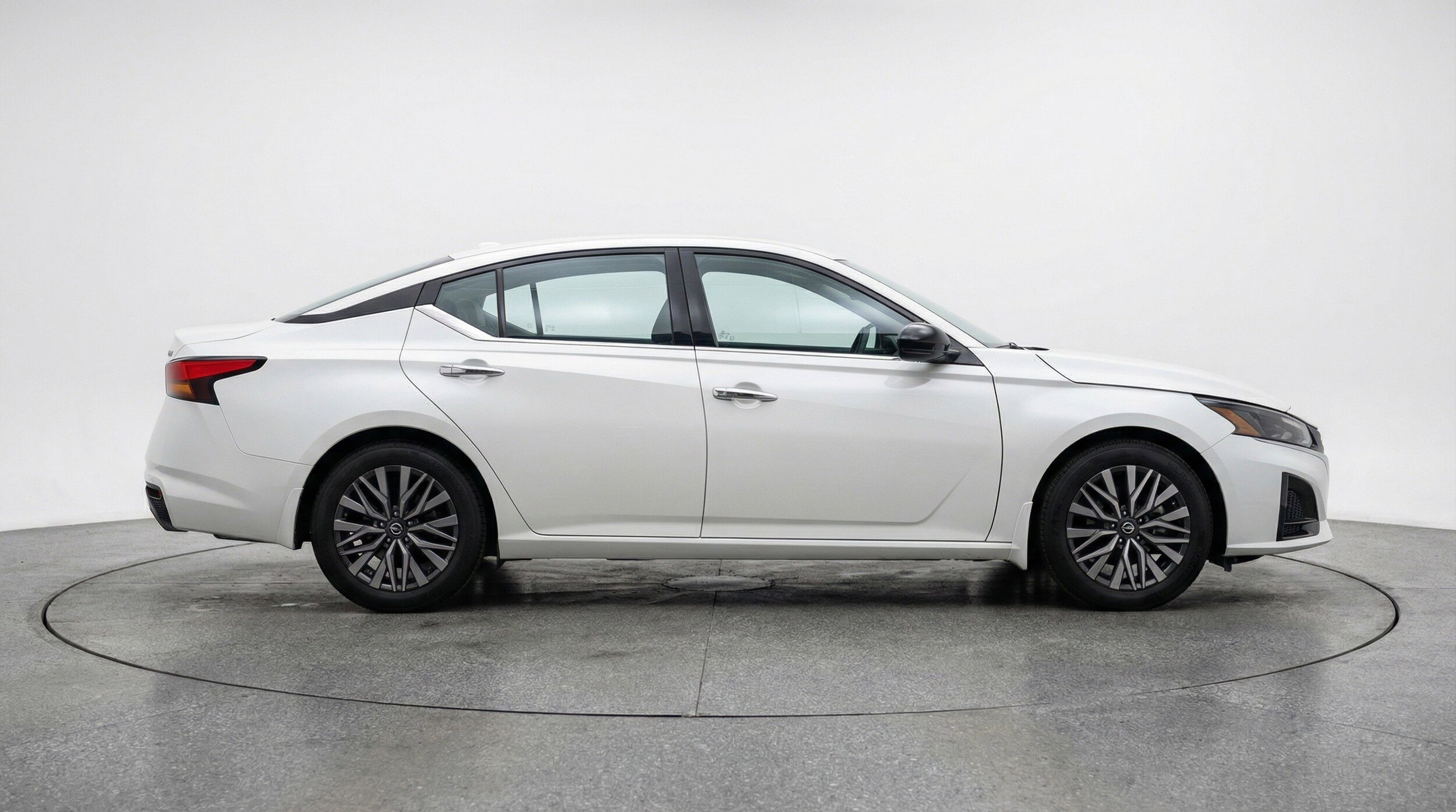 Thumbnail: 2025 Nissan Altima - 11