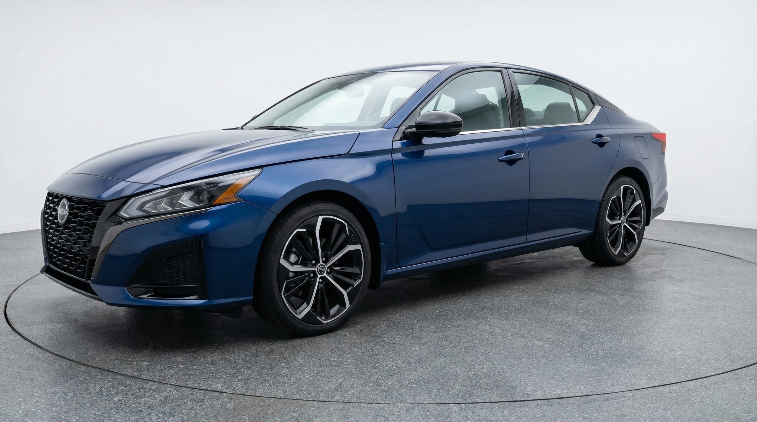 Thumbnail: 2025 Nissan Altima - 3